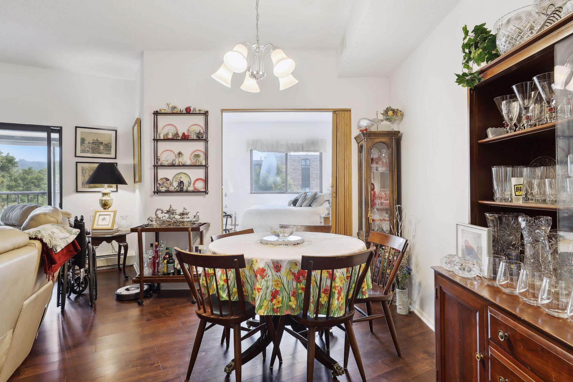 2265 Youngman Avenue Unit: 307E