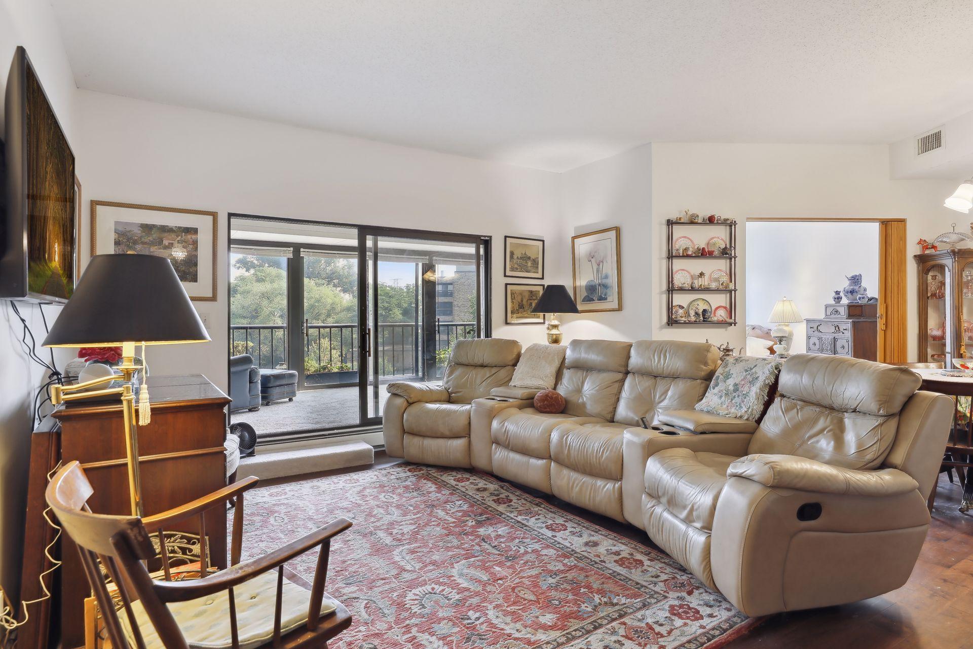 2265 Youngman Avenue Unit: 307E