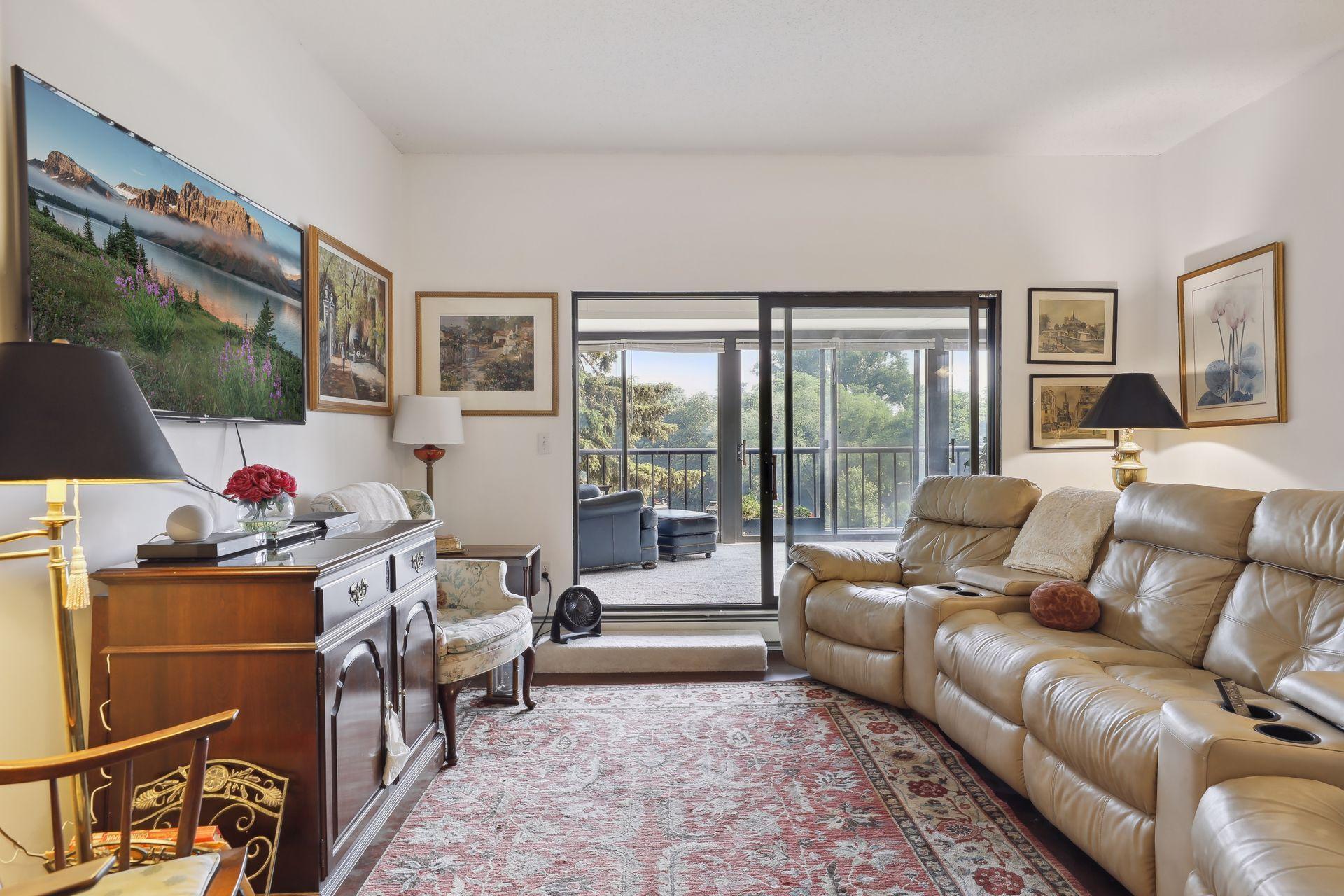 2265 Youngman Avenue Unit: 307E