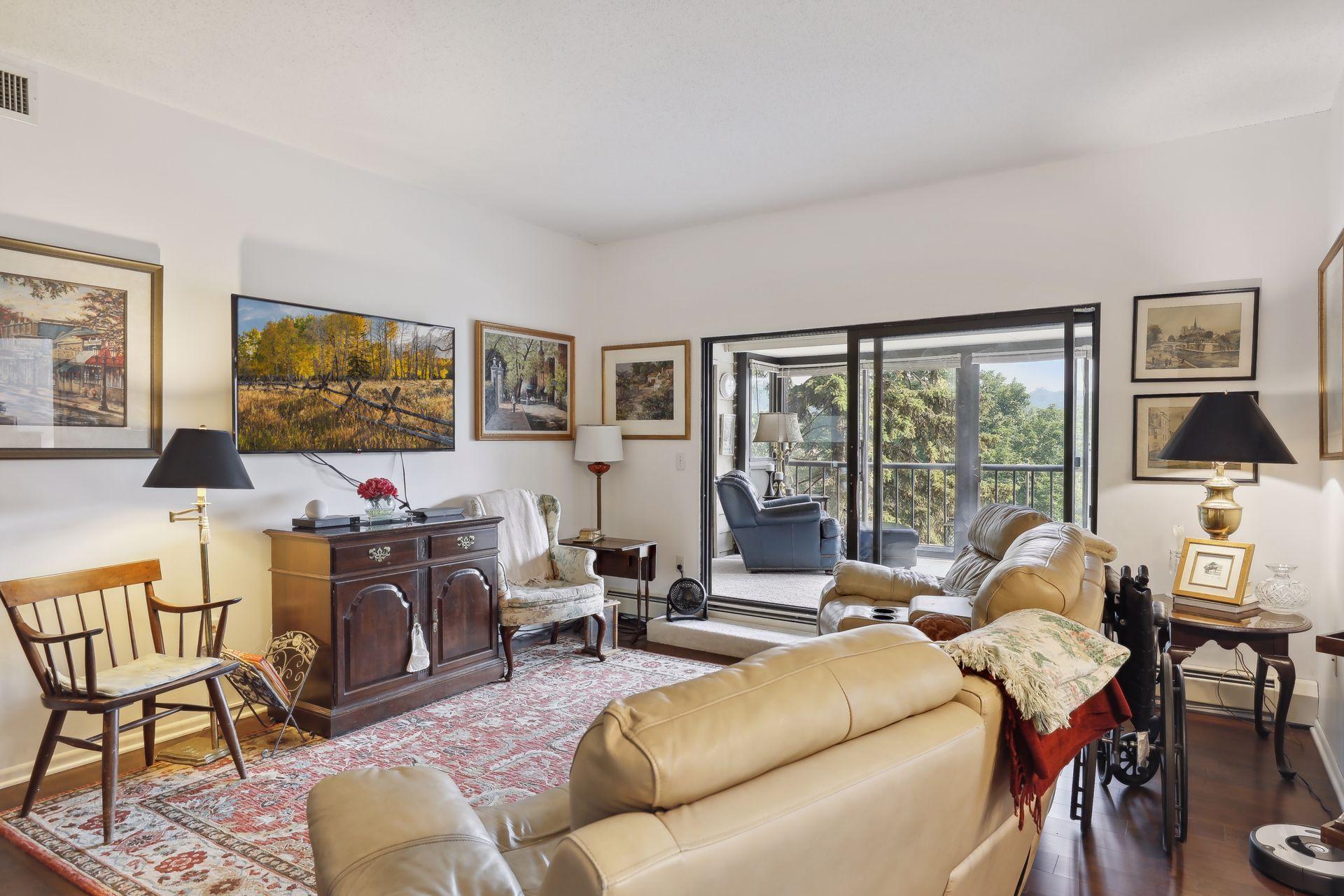 2265 Youngman Avenue Unit: 307E
