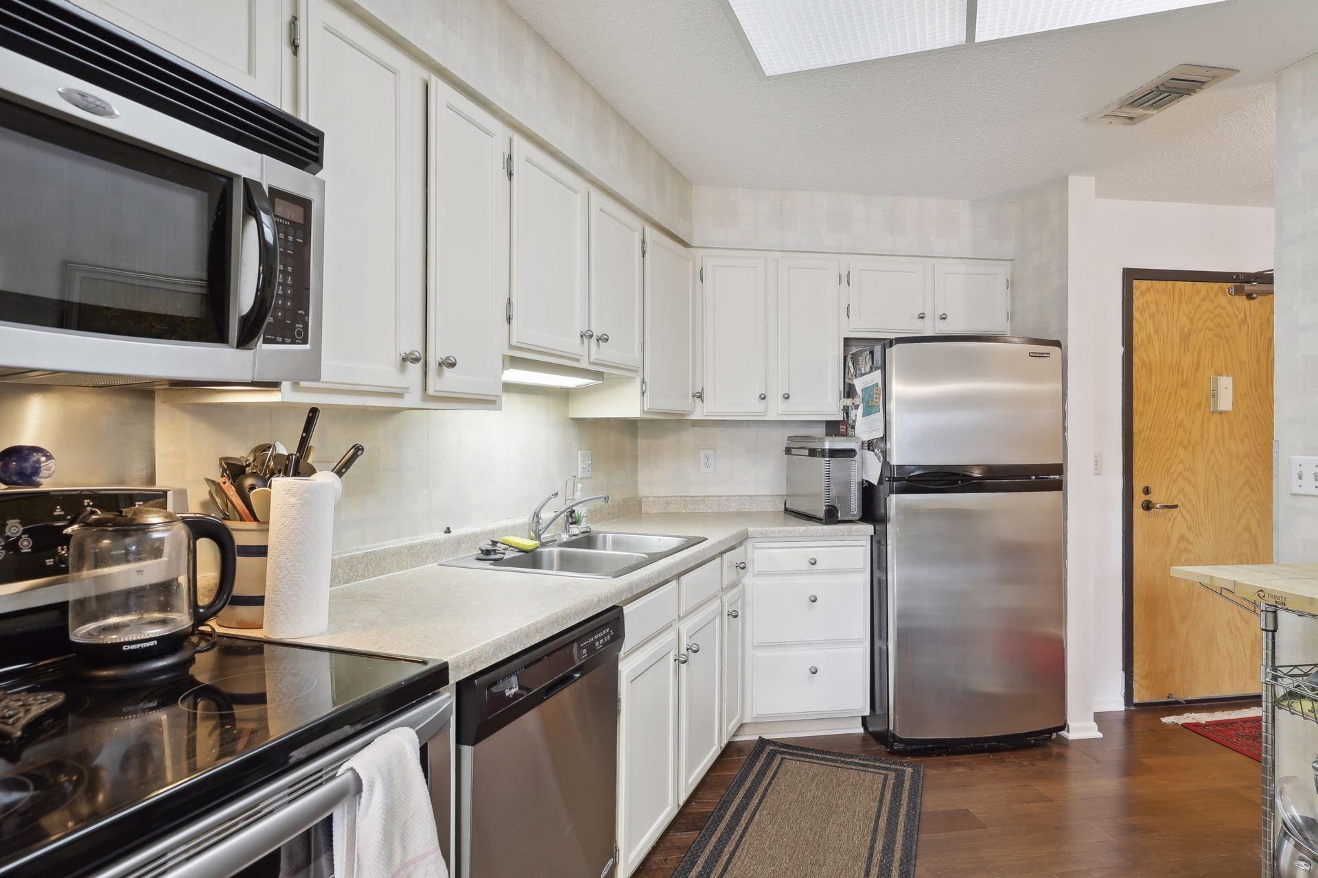 2265 Youngman Avenue Unit: 307E