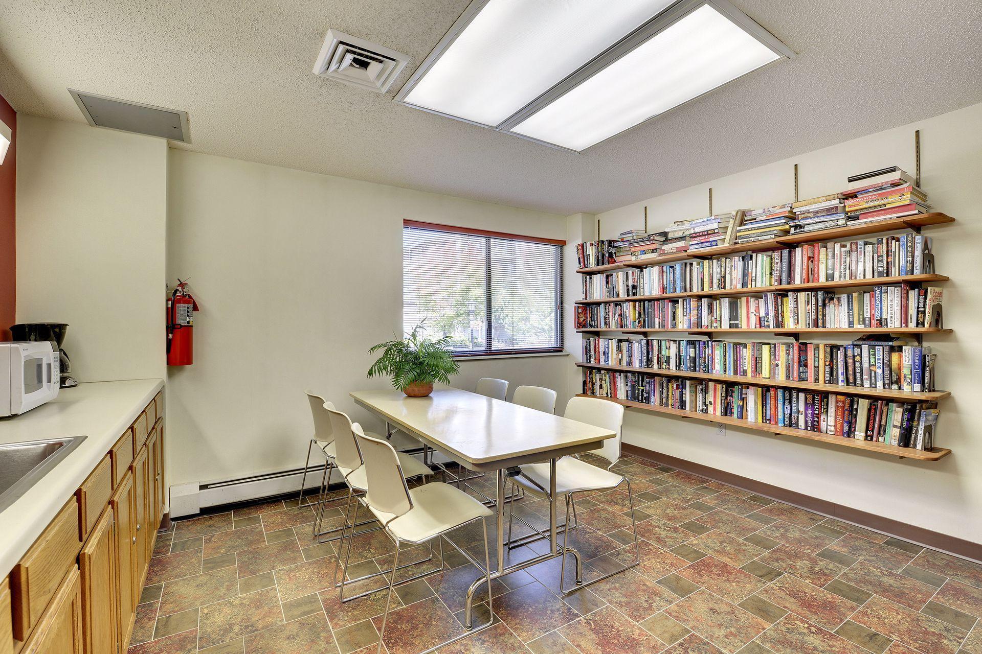 2265 Youngman Avenue Unit: 307E