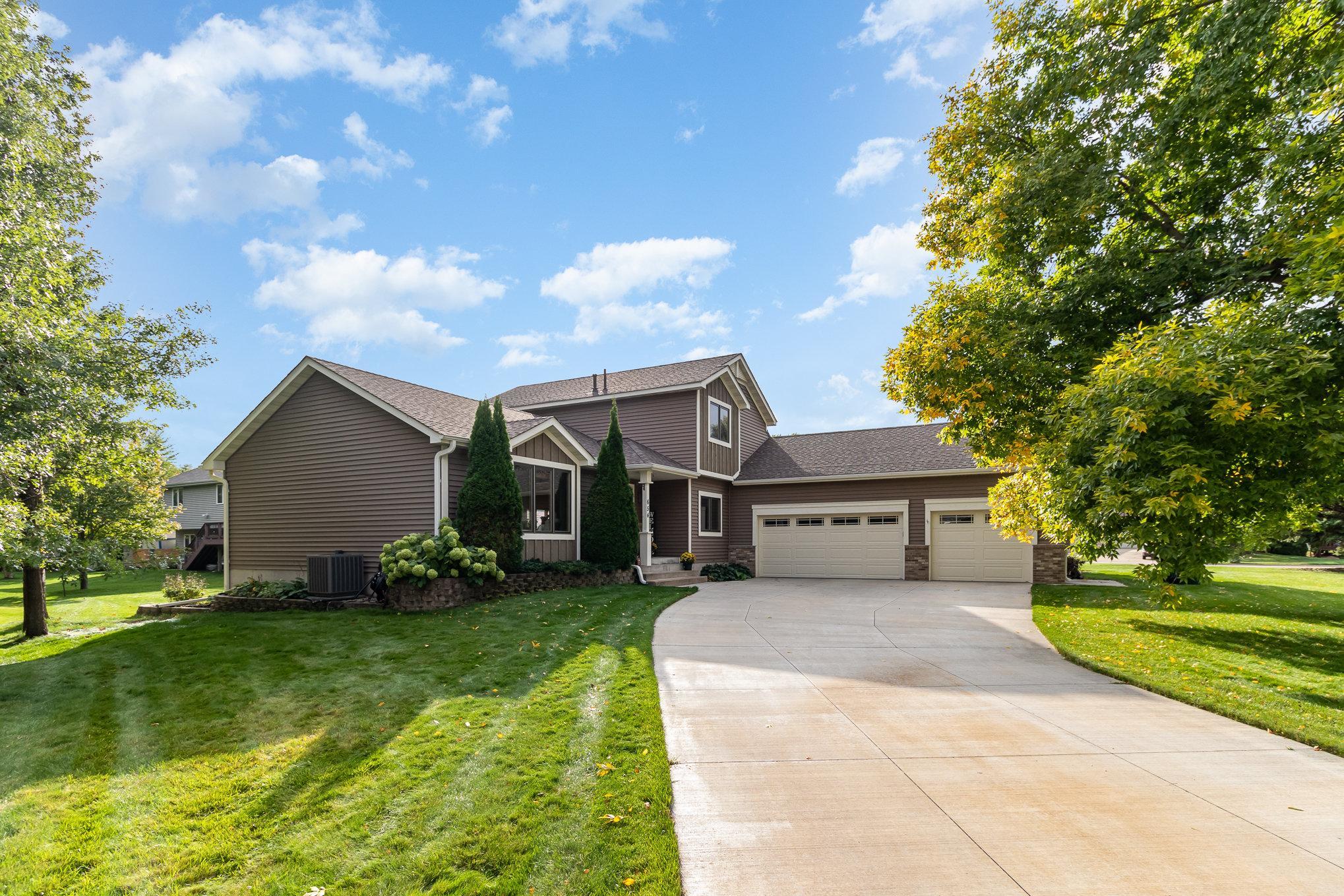 654 Ironwood Circle