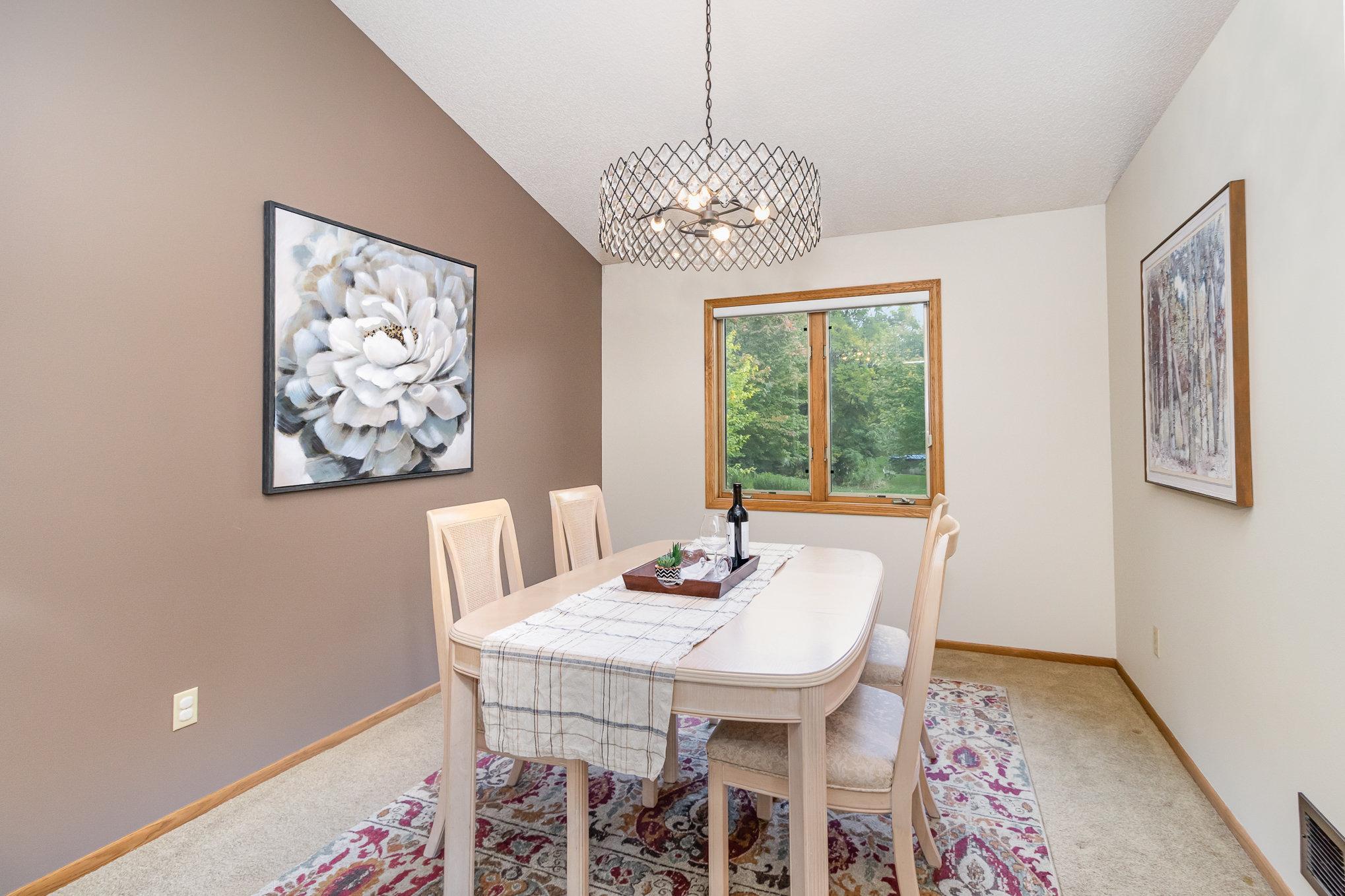 654 Ironwood Circle