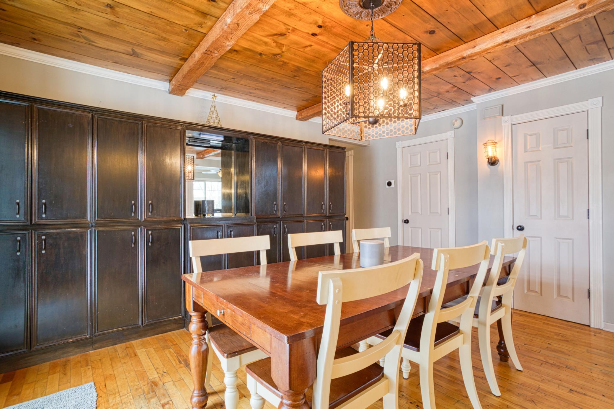7572 165th Street W