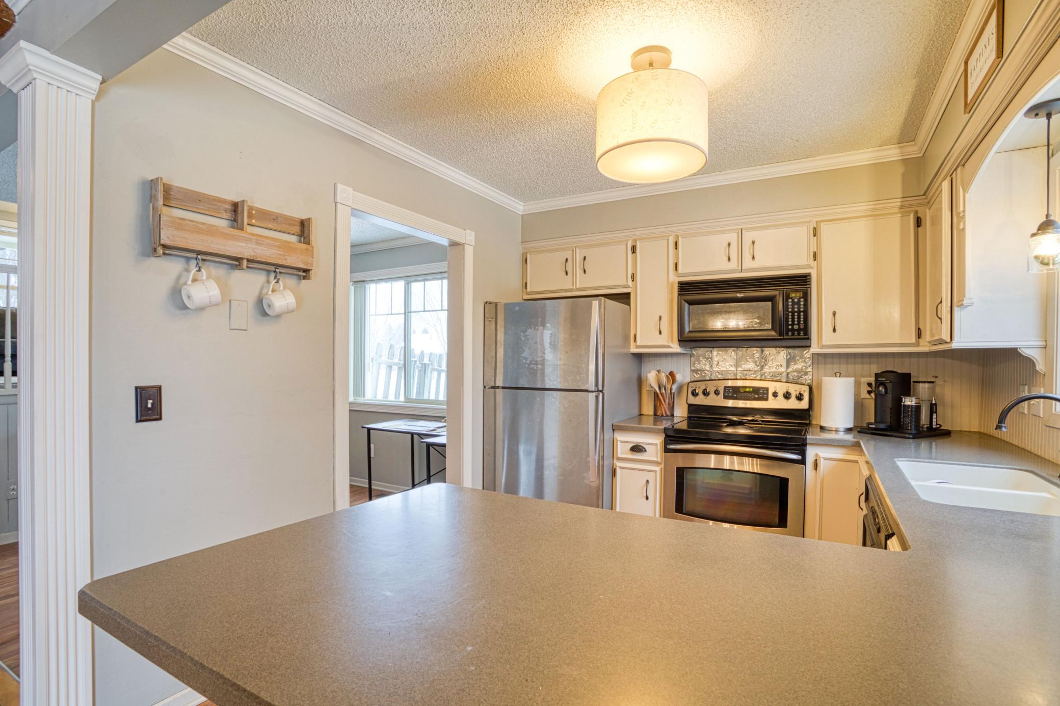 7572 165th Street W