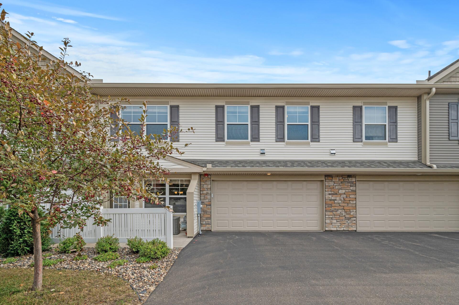 9896 5th Street Lane N
