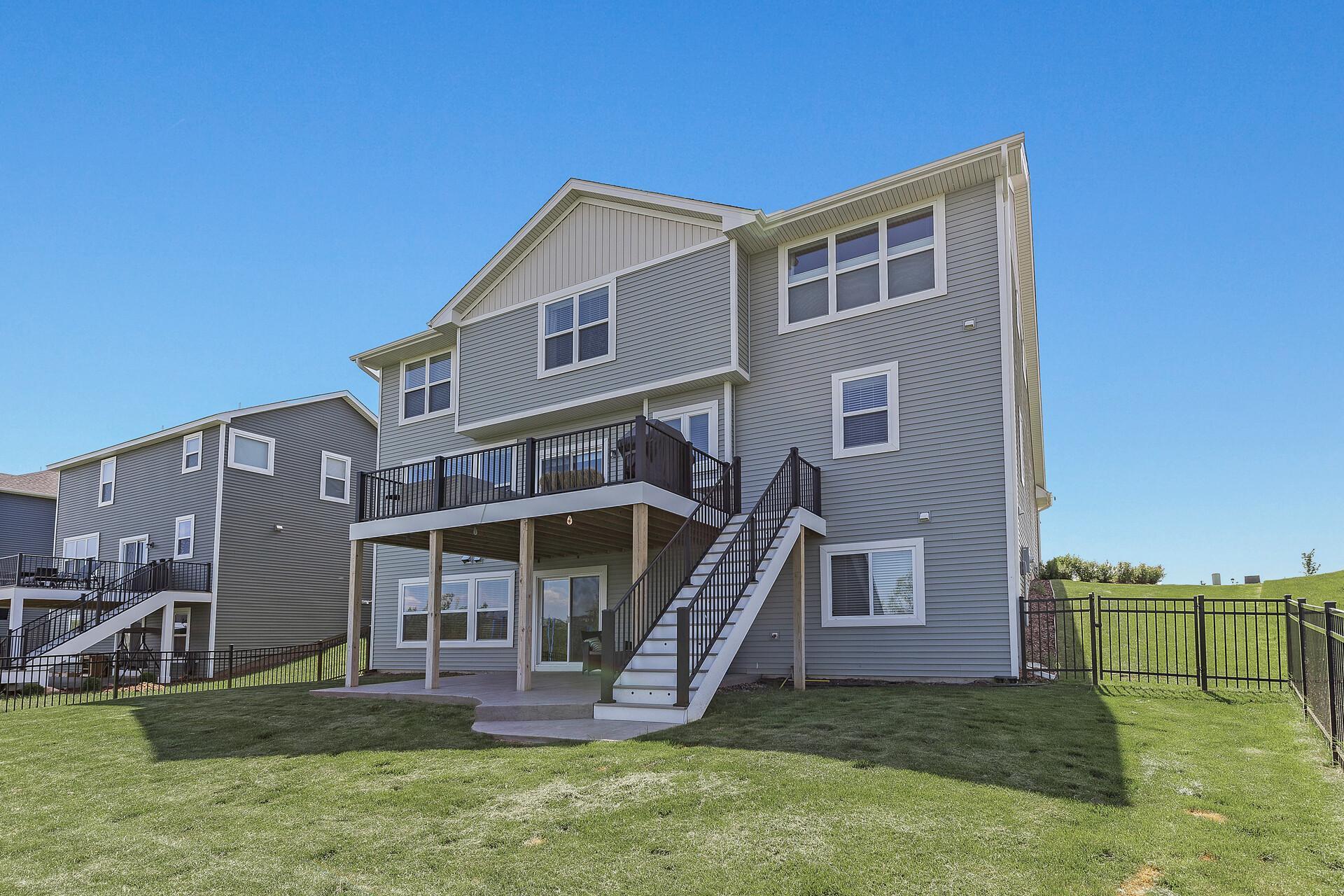 19020 Iden Avenue