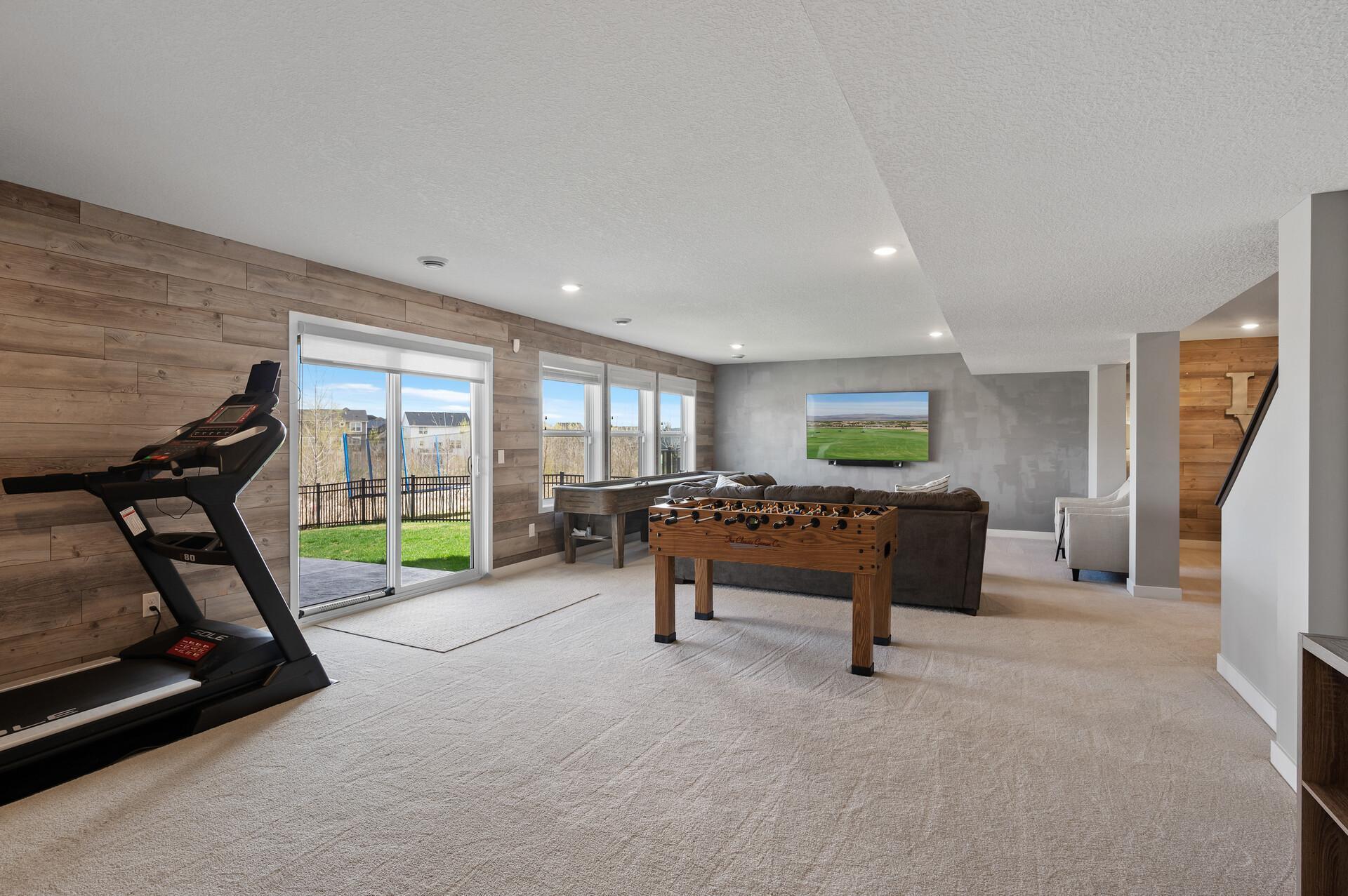 19020 Iden Avenue