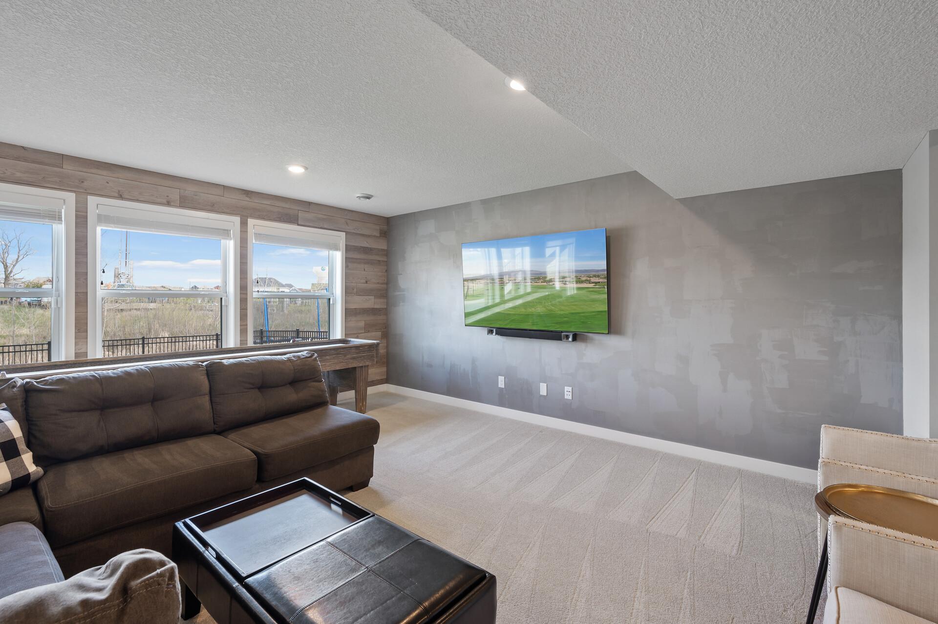 19020 Iden Avenue