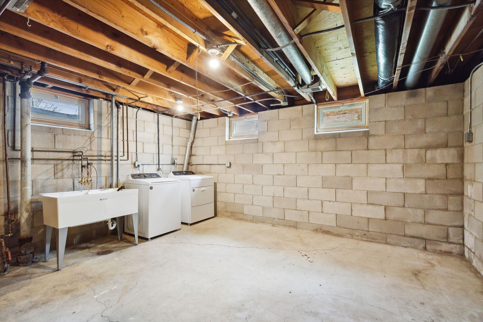 6324 France Avenue S