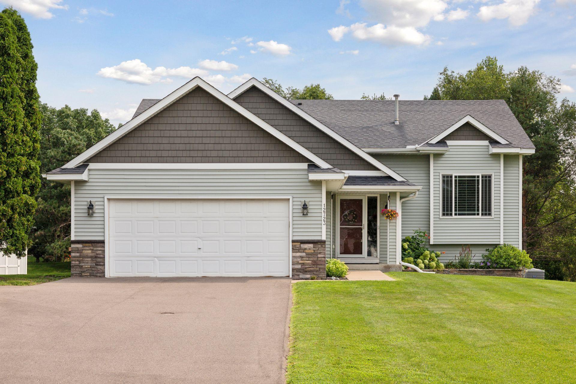 12723 NE Johnson Street NE