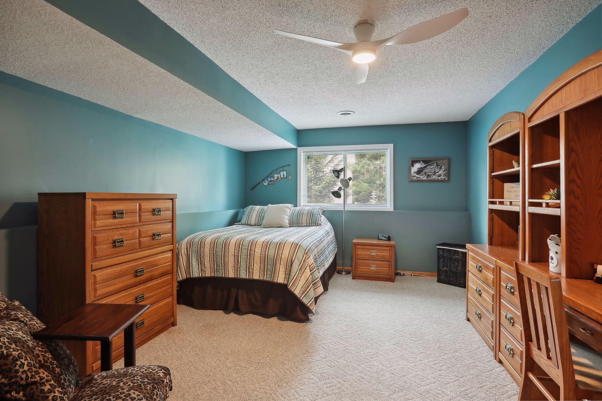 12723 NE Johnson Street NE