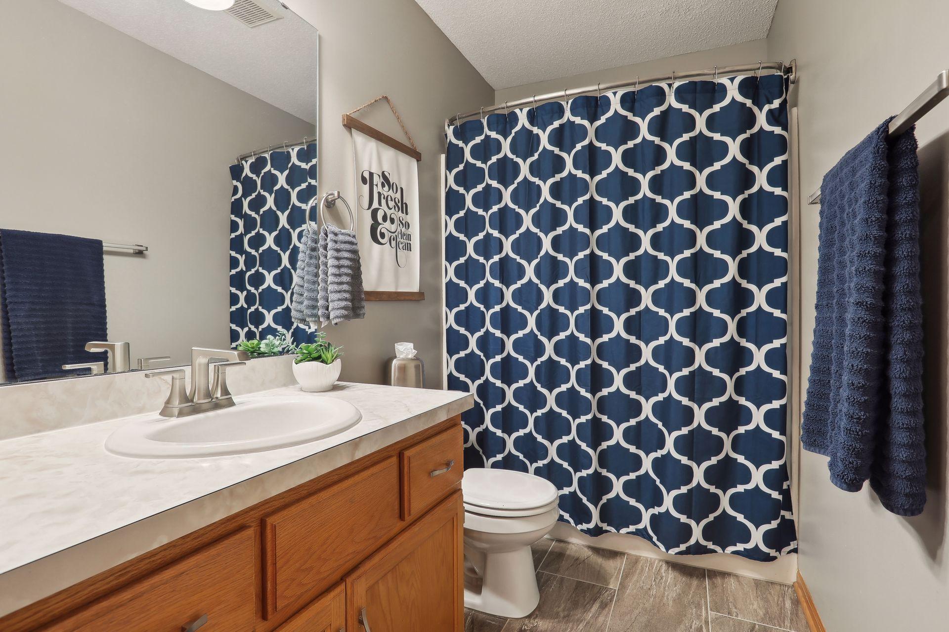 12723 NE Johnson Street NE