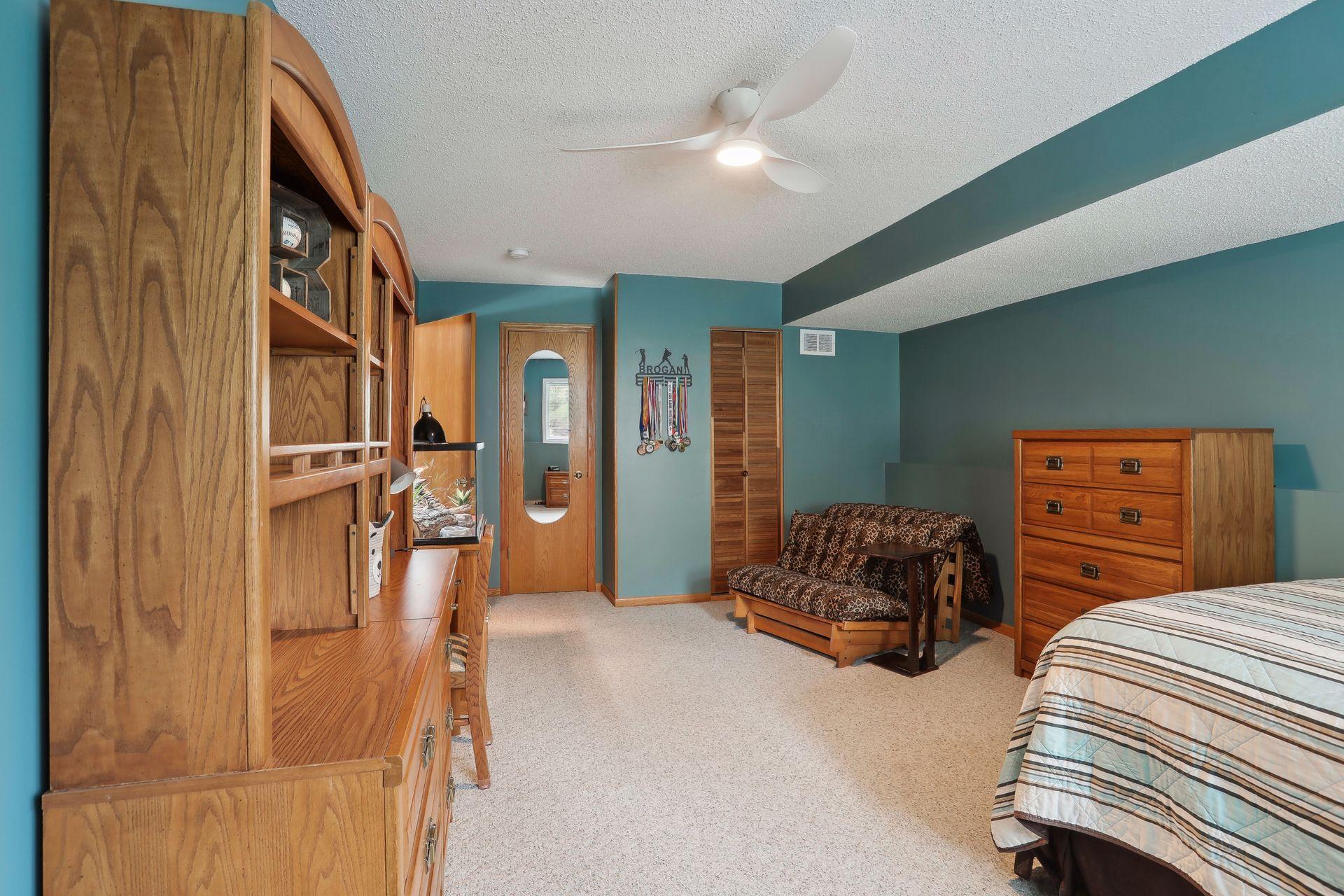 12723 NE Johnson Street NE