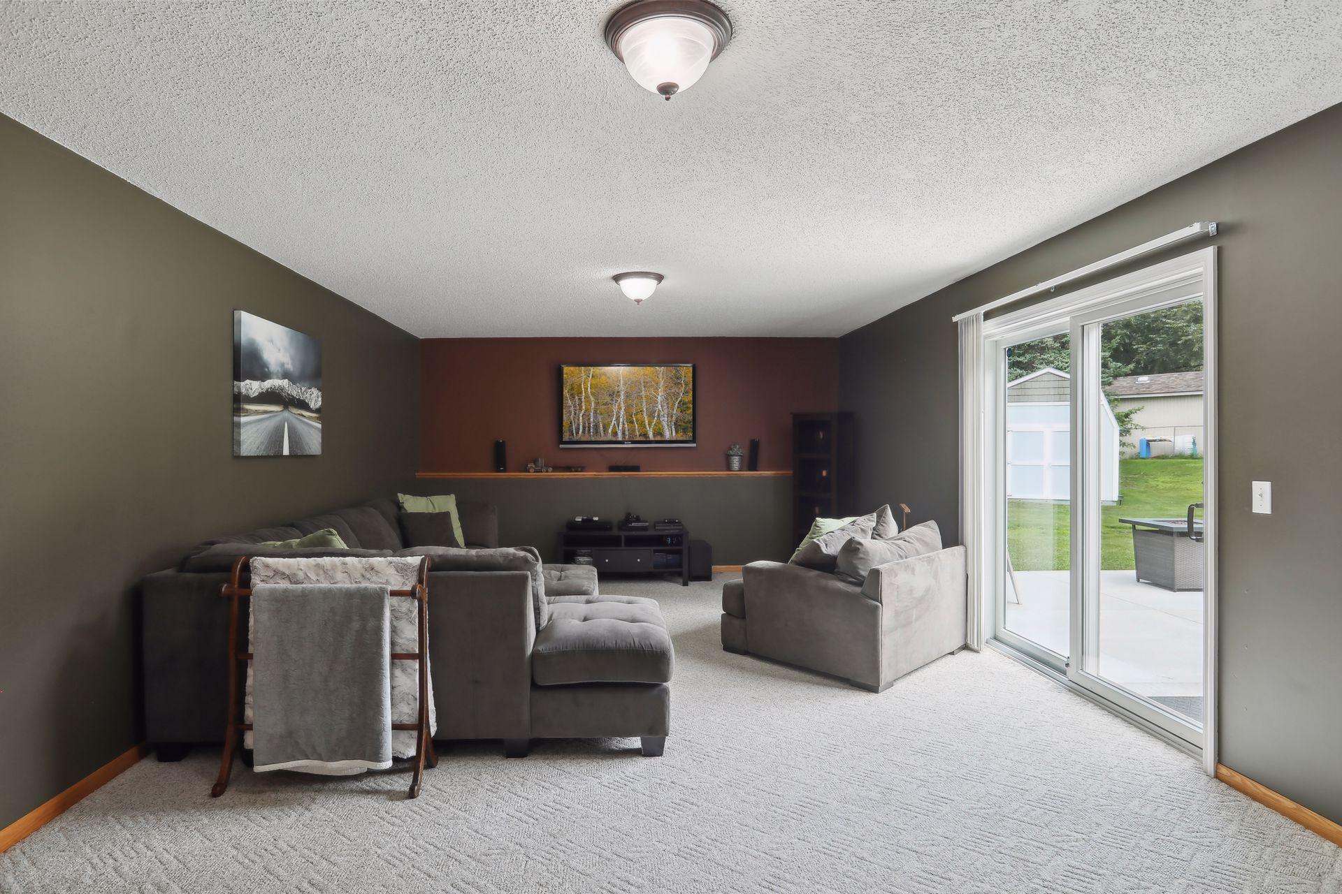 12723 NE Johnson Street NE