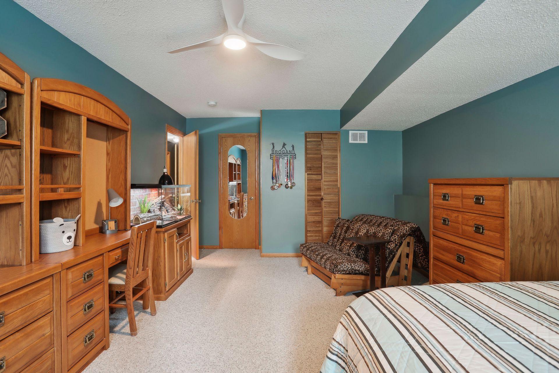 12723 NE Johnson Street NE