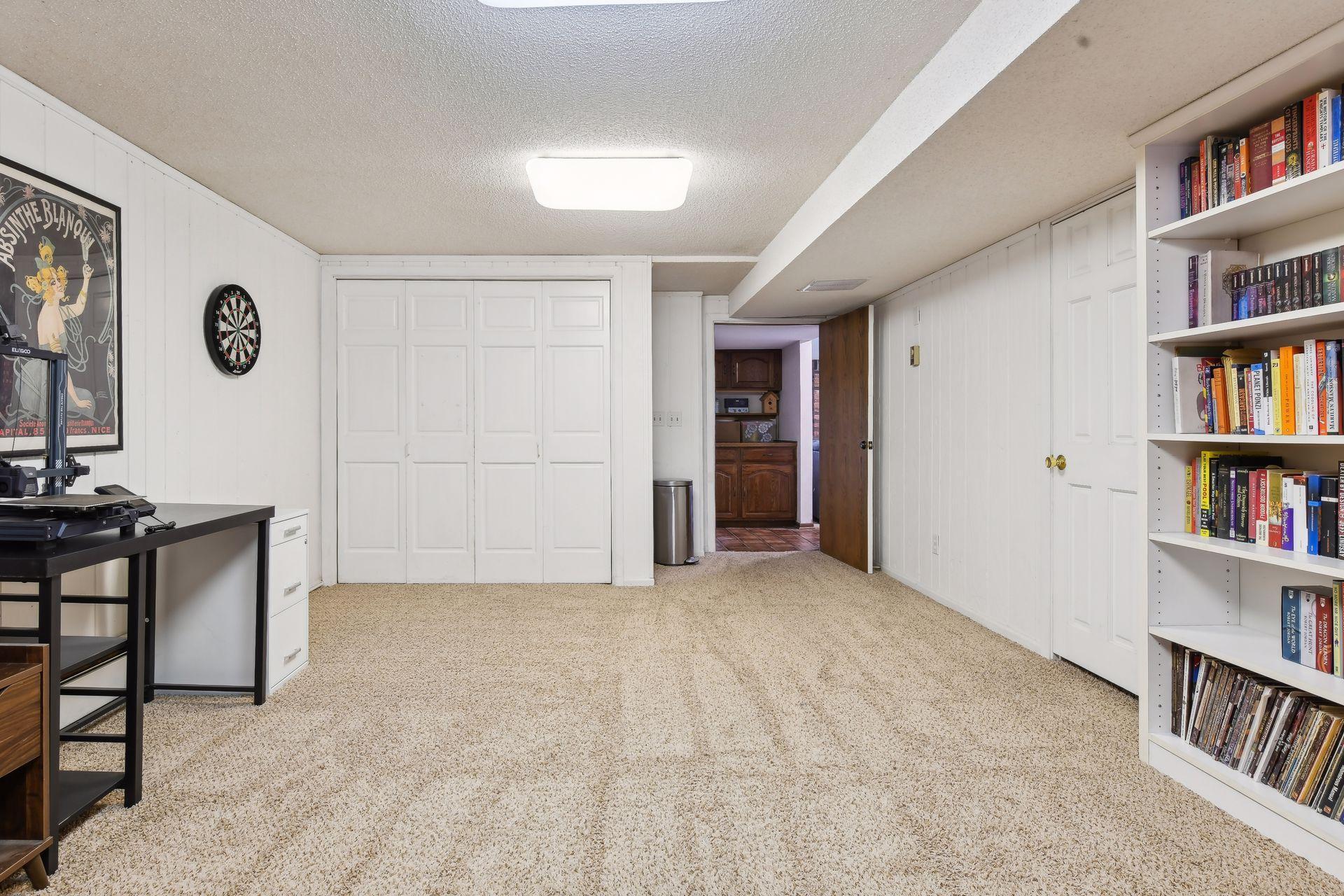 18609 Hanus Road