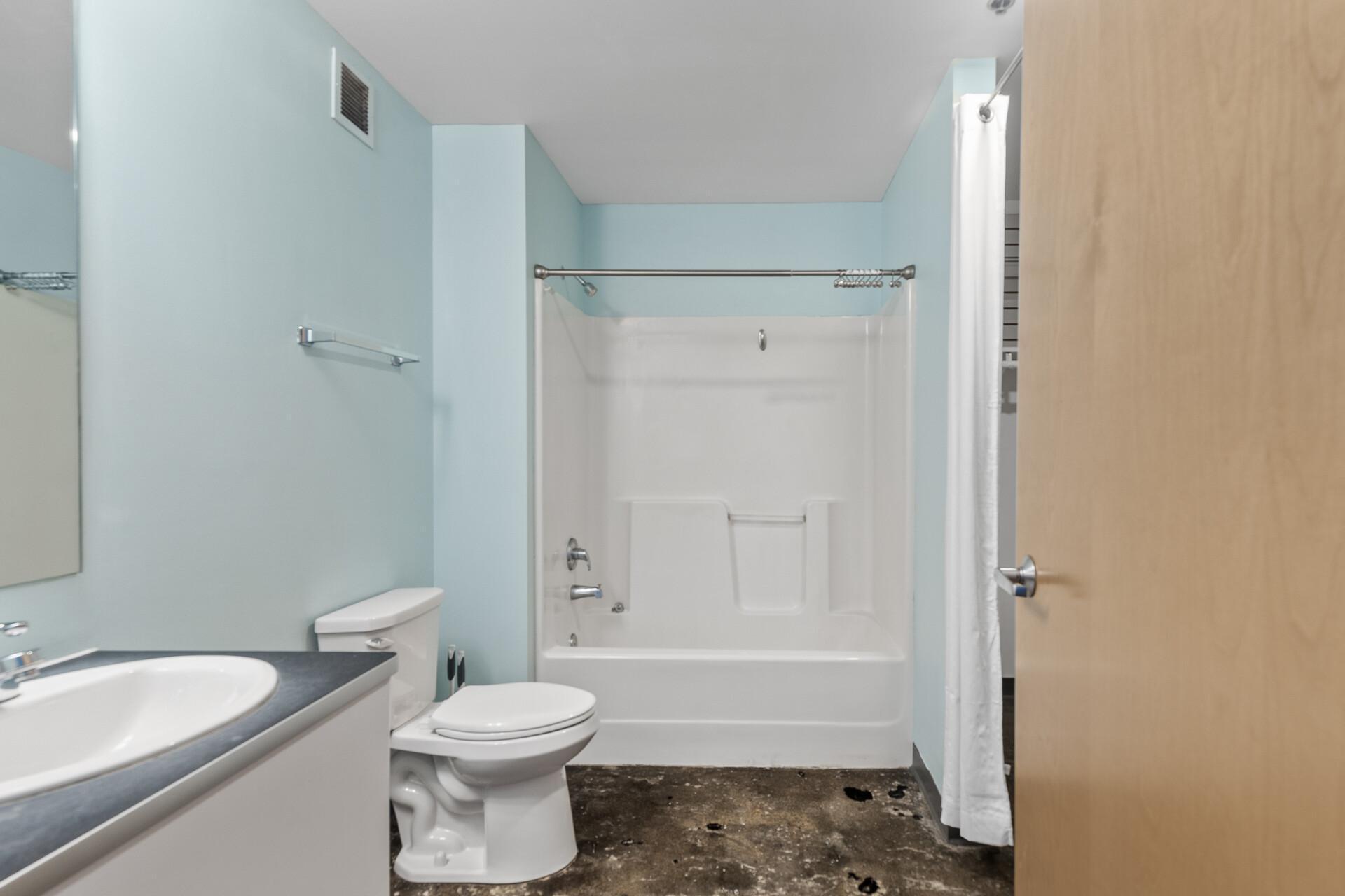 500 Robert Street N Unit: 708