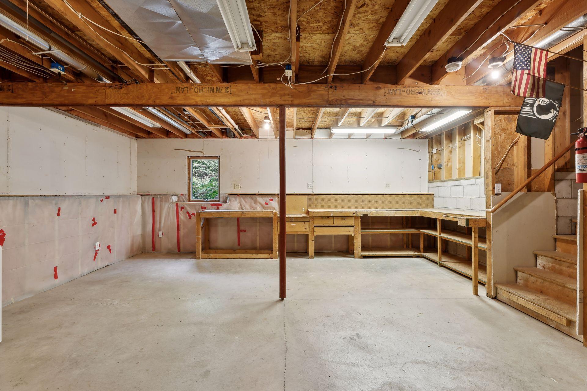 13910 56th Street N