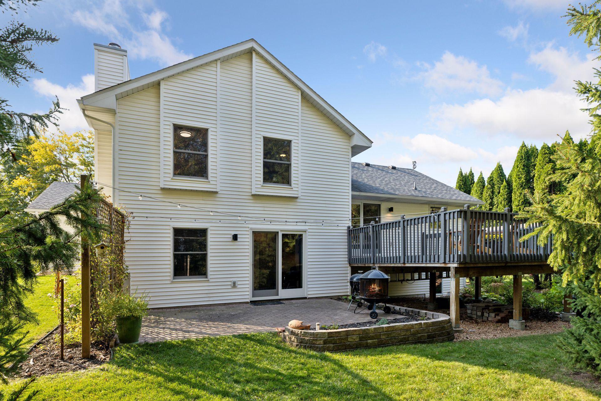 13910 56th Street N