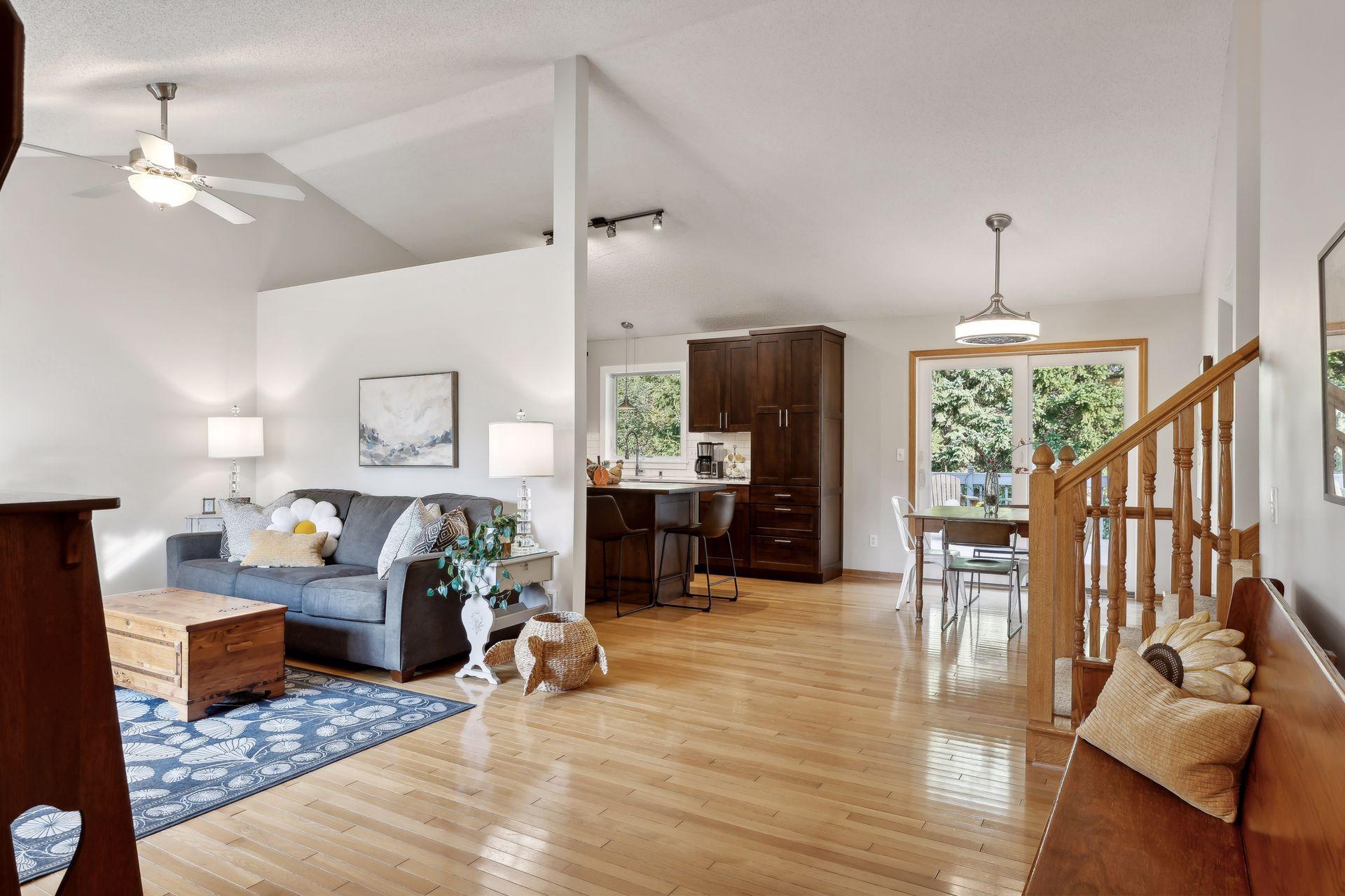 13910 56th Street N