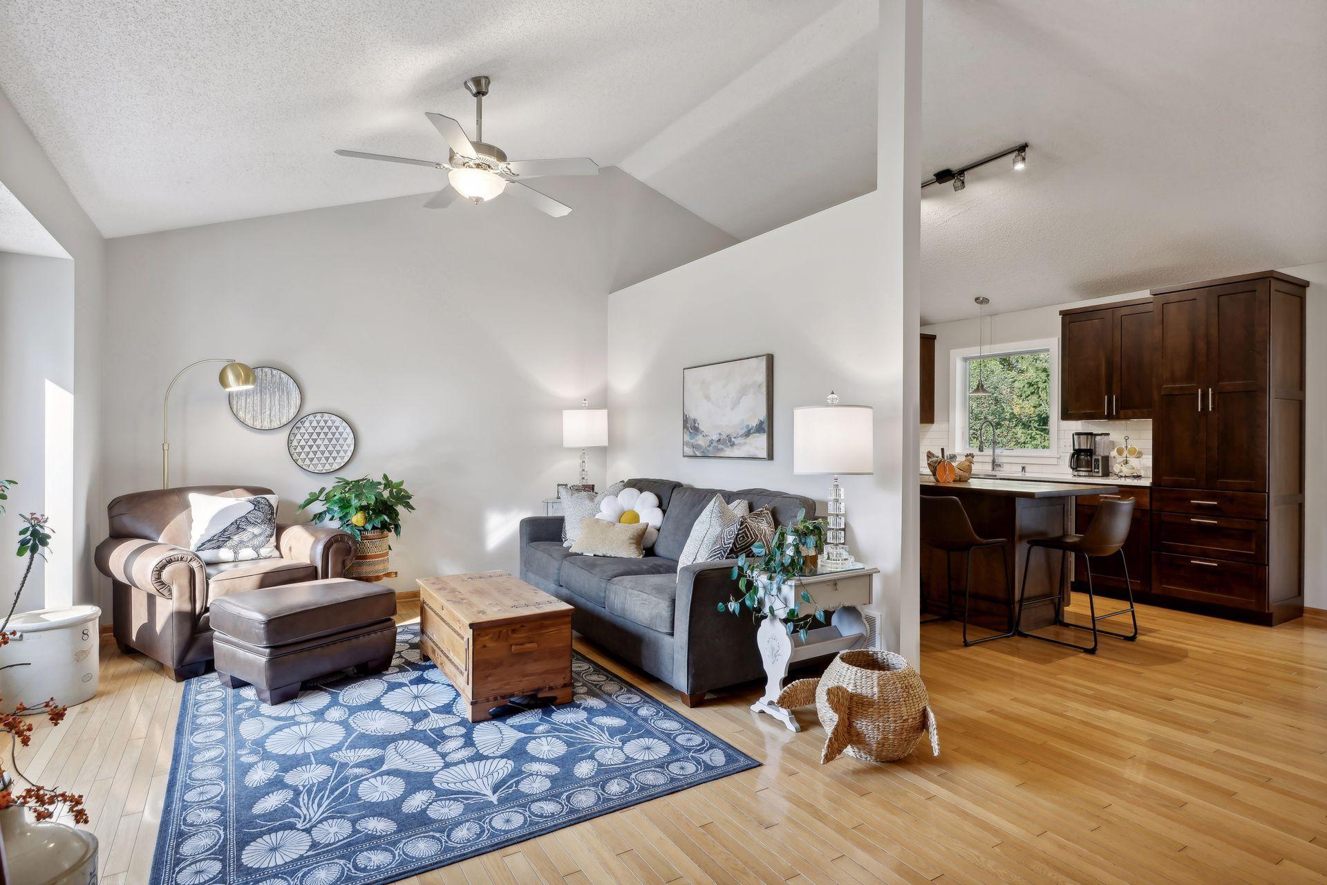 13910 56th Street N