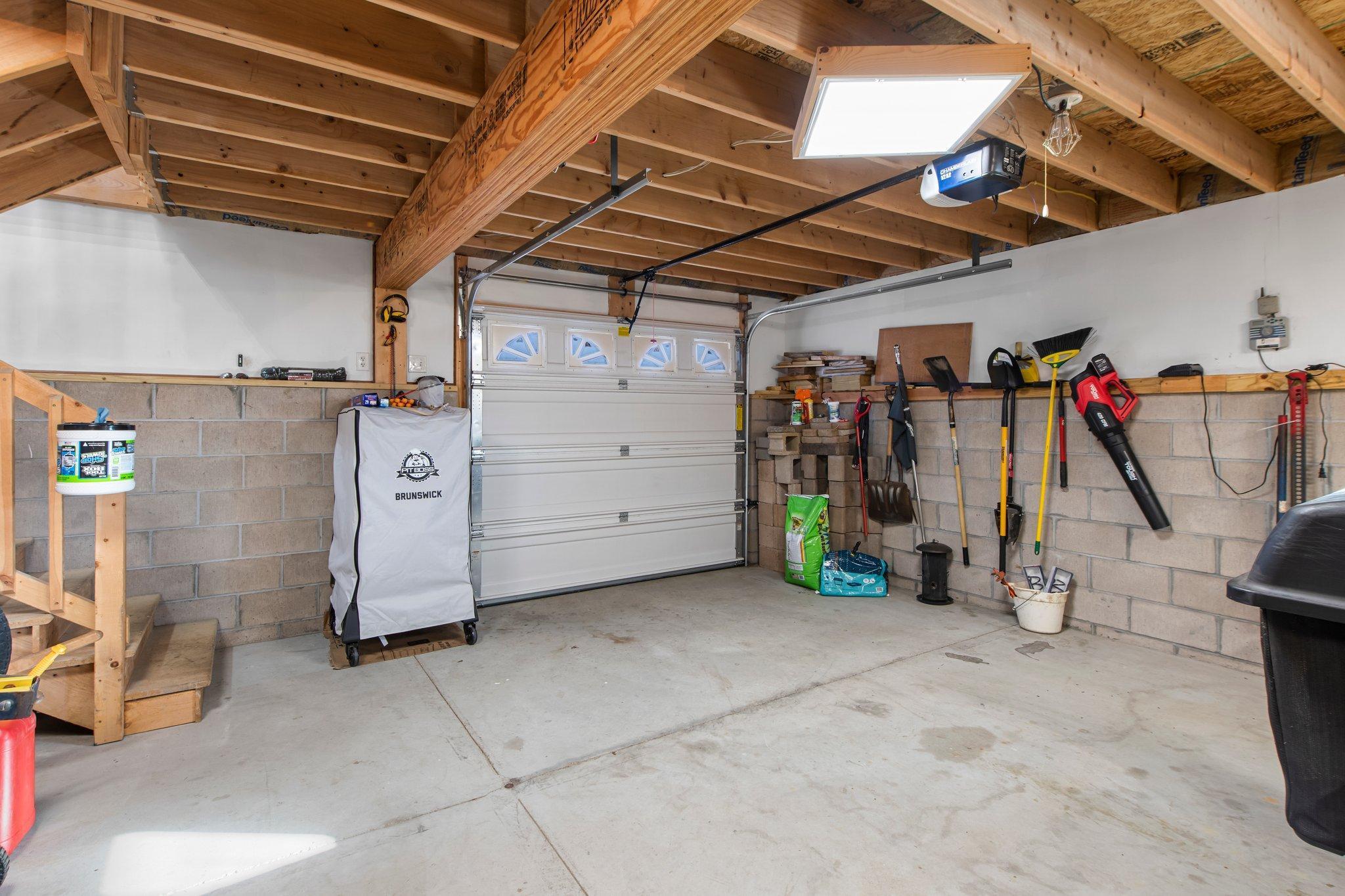 16817 Taconite Street NE