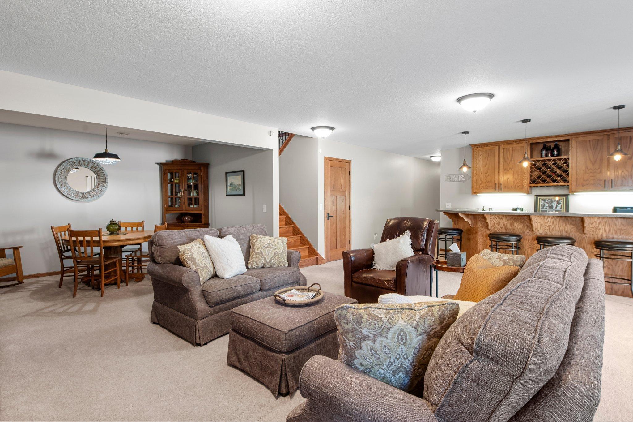 16817 Taconite Street NE