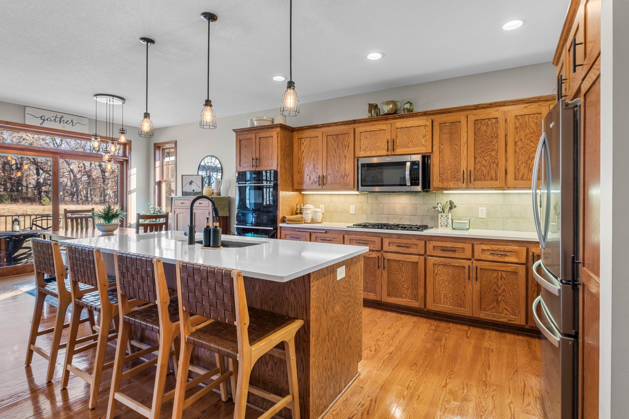 16817 Taconite Street NE