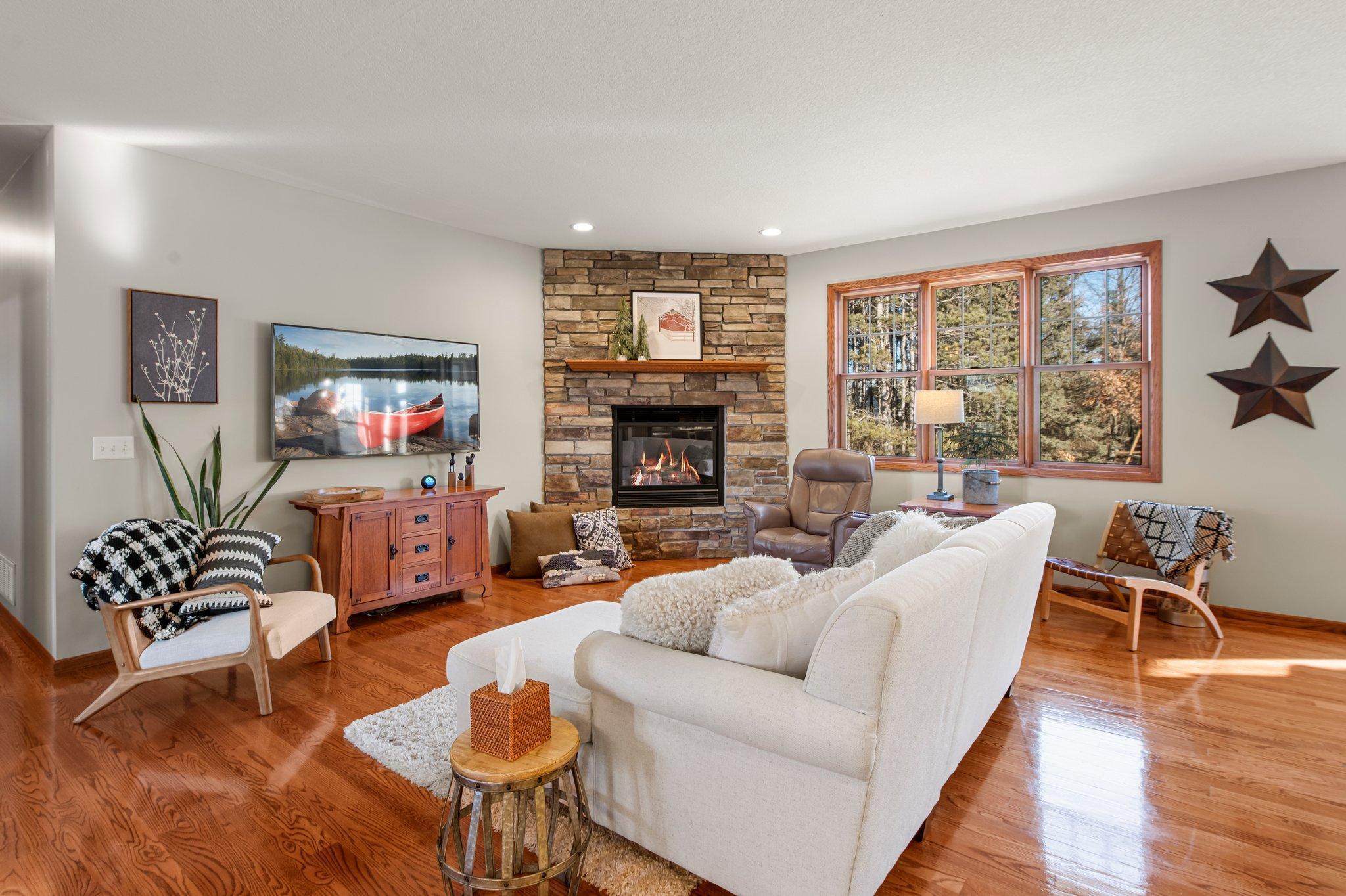 16817 Taconite Street NE