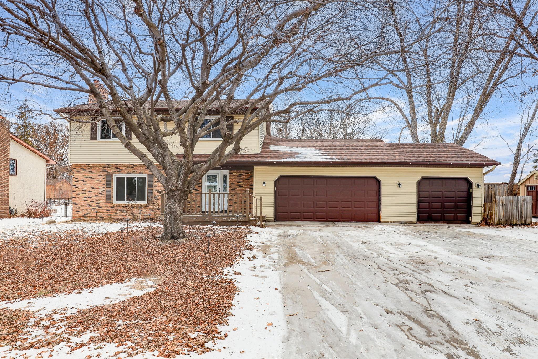 315 Colleen Avenue