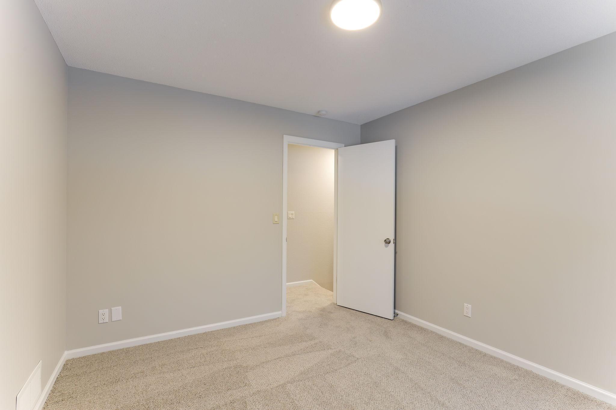 315 Colleen Avenue