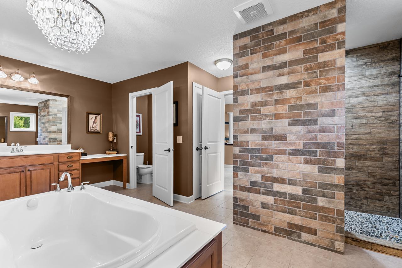 2650 Northview Drive