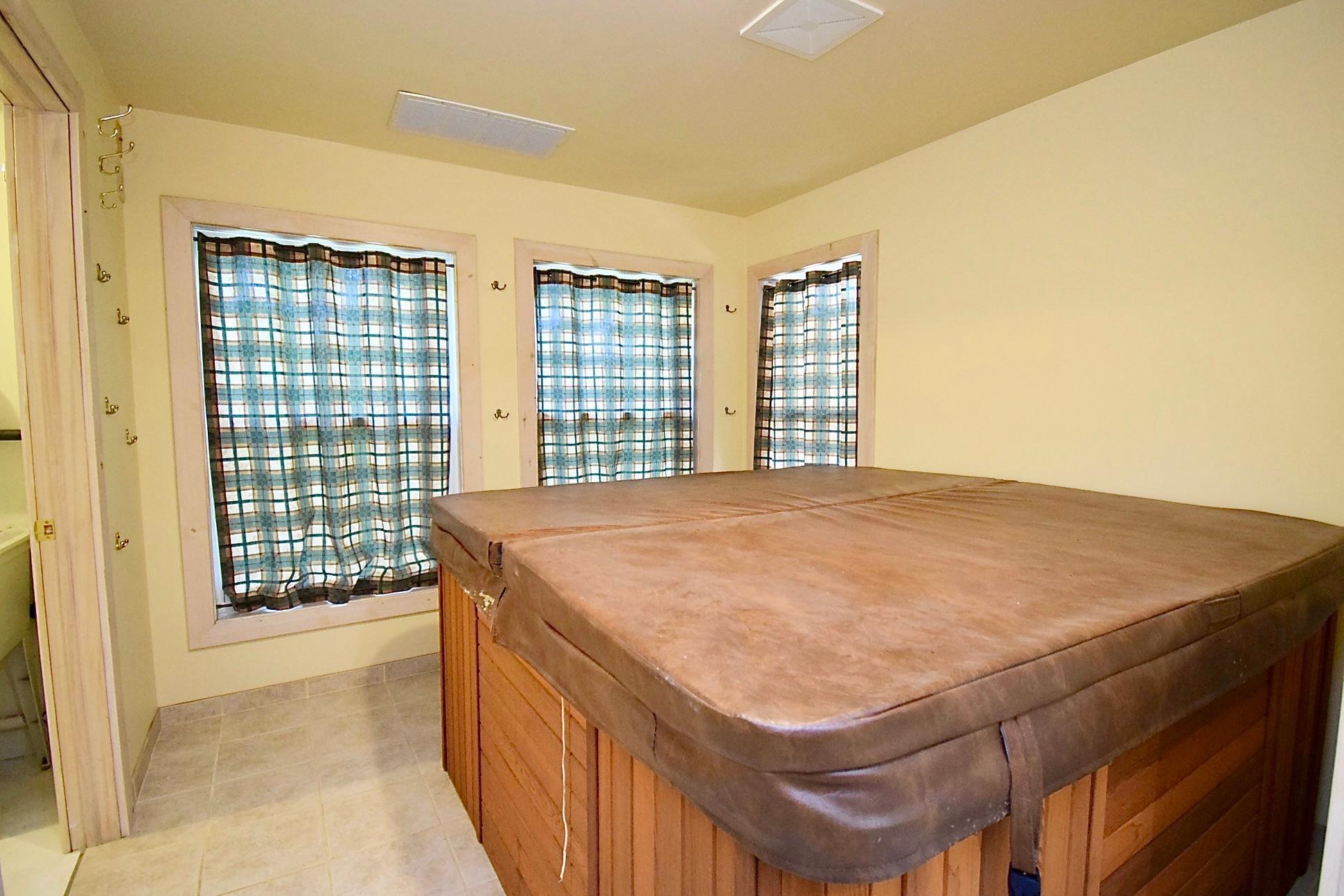 30199 W Burlingame Lake Road