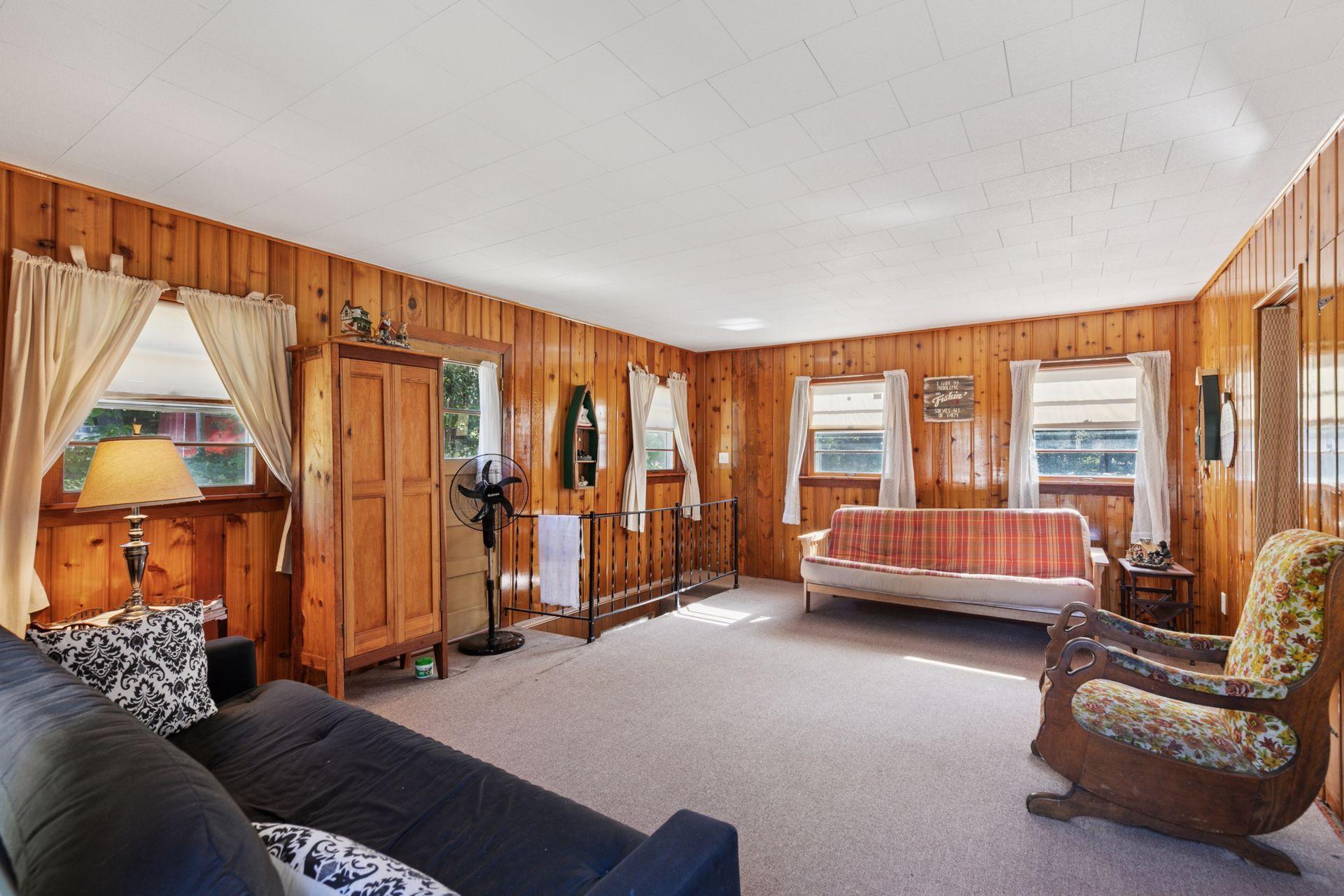 13079 Panorama Avenue N