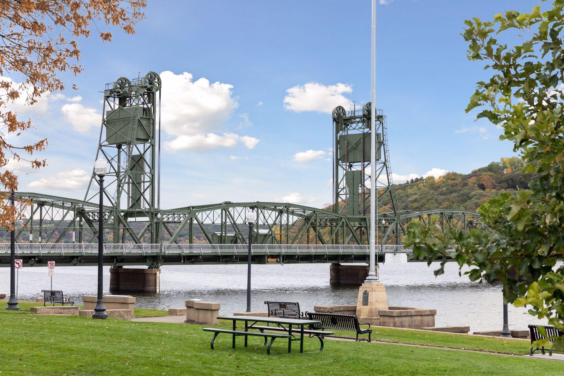 13079 Panorama Avenue N