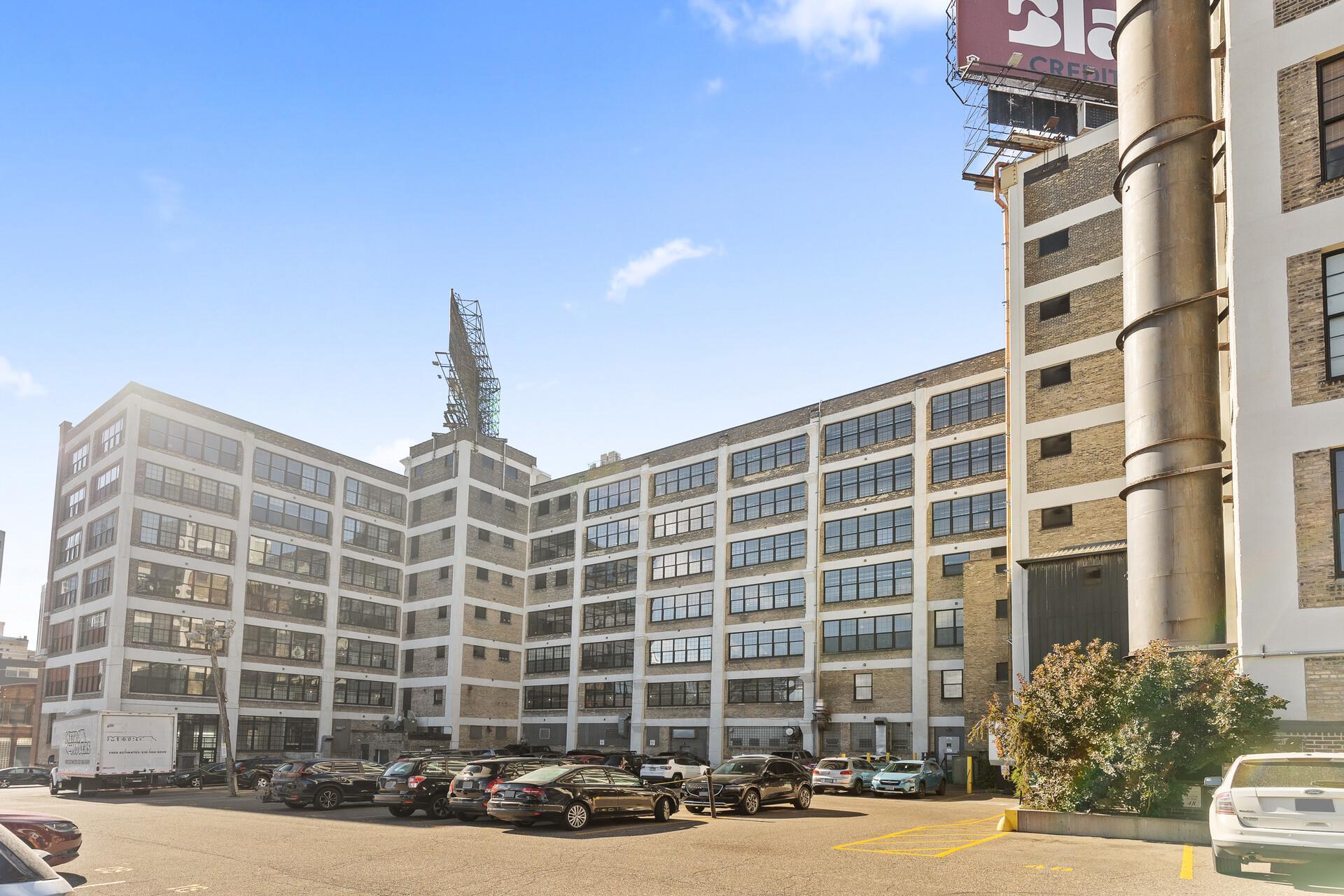 500 Robert Street N Unit: 708