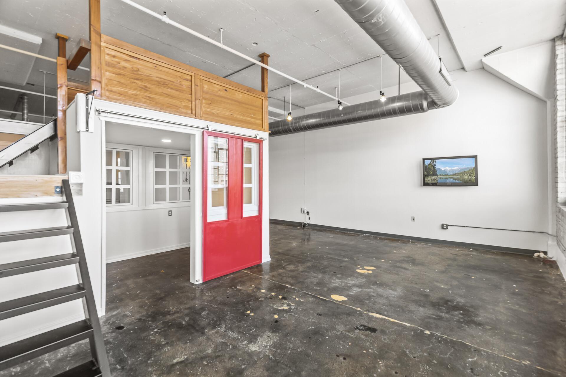 500 Robert Street N Unit: 708