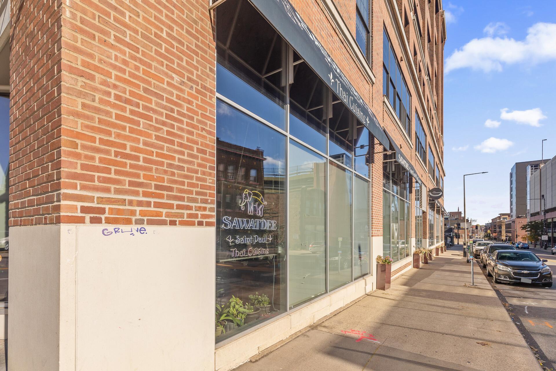 500 Robert Street N Unit: 708