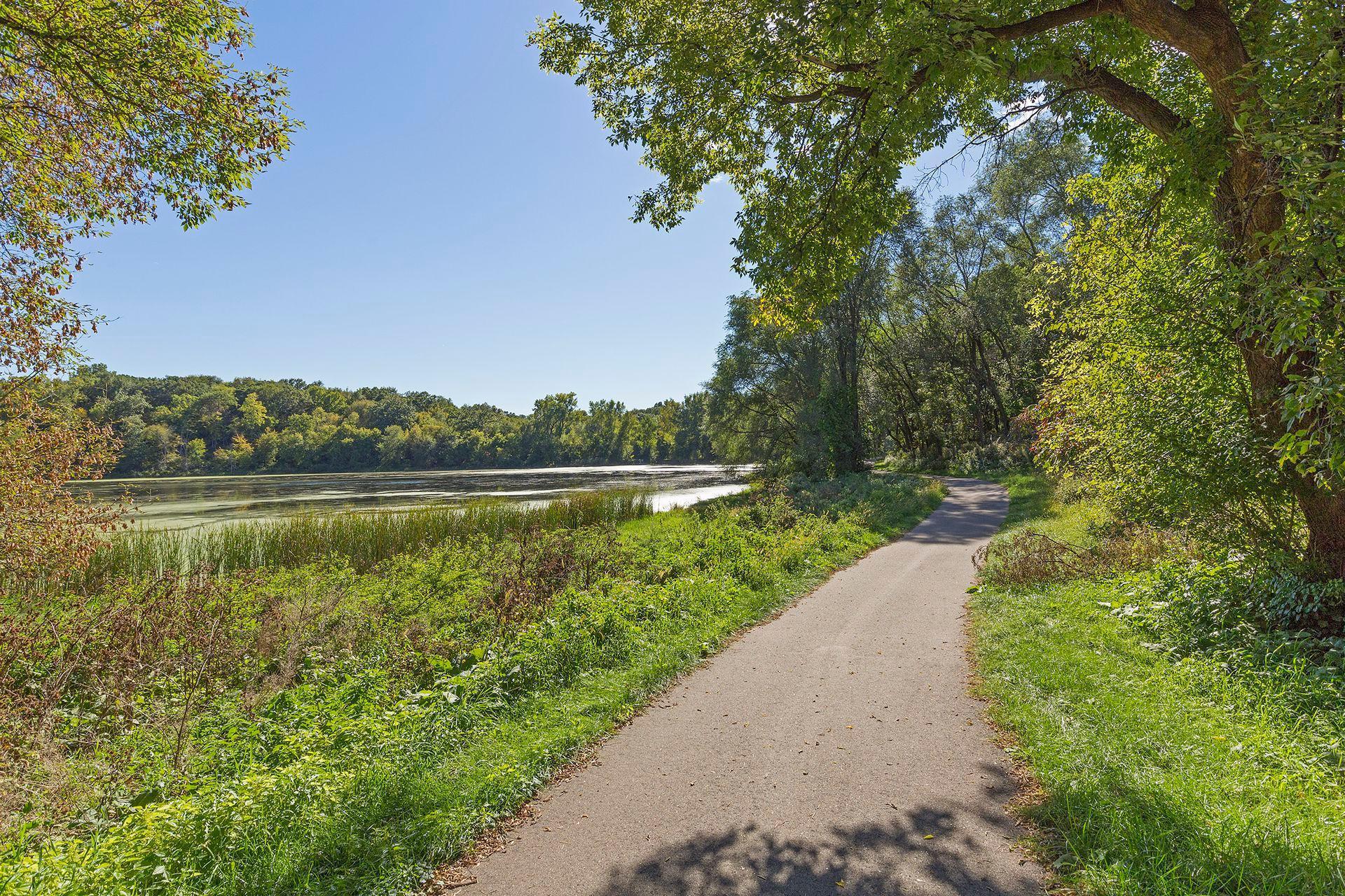 1617 Clemson Drive Unit: B