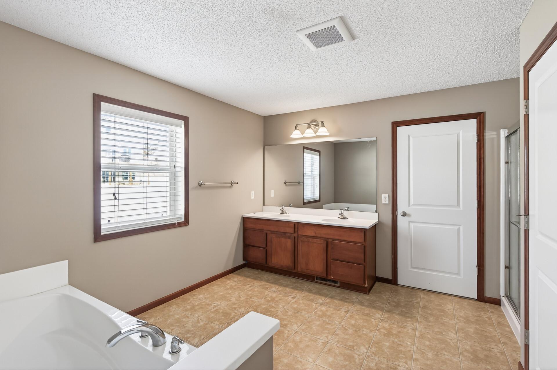 2313 Woodcrest Drive