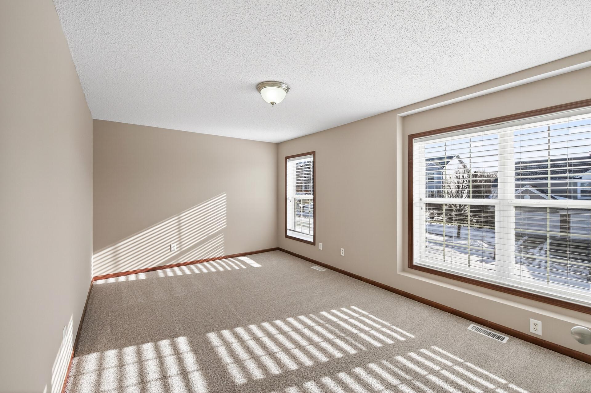 2313 Woodcrest Drive