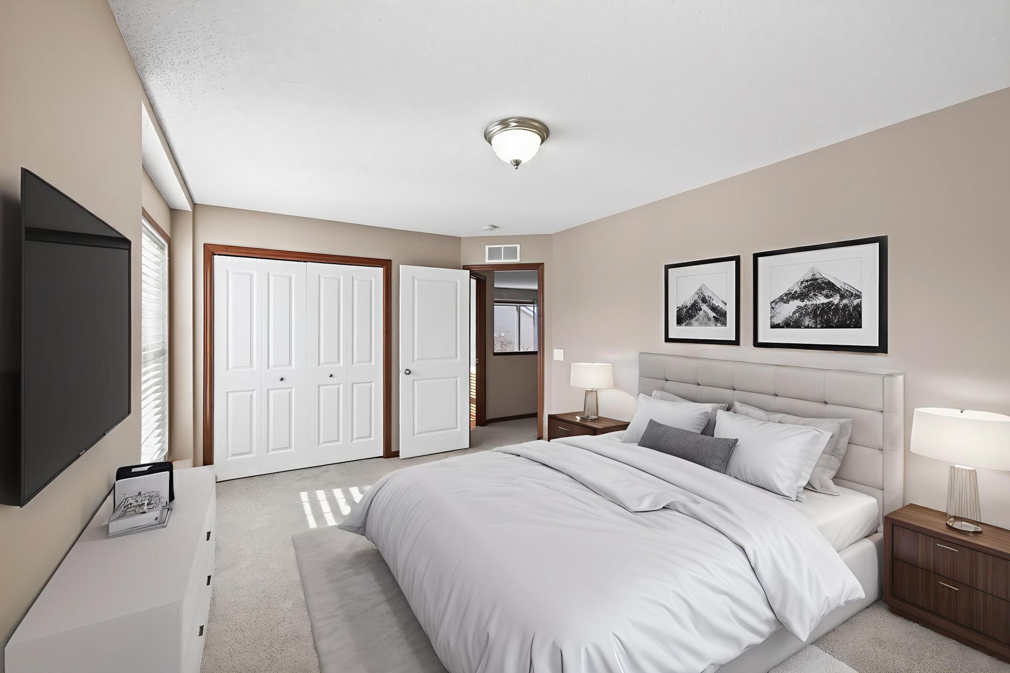 2313 Woodcrest Drive