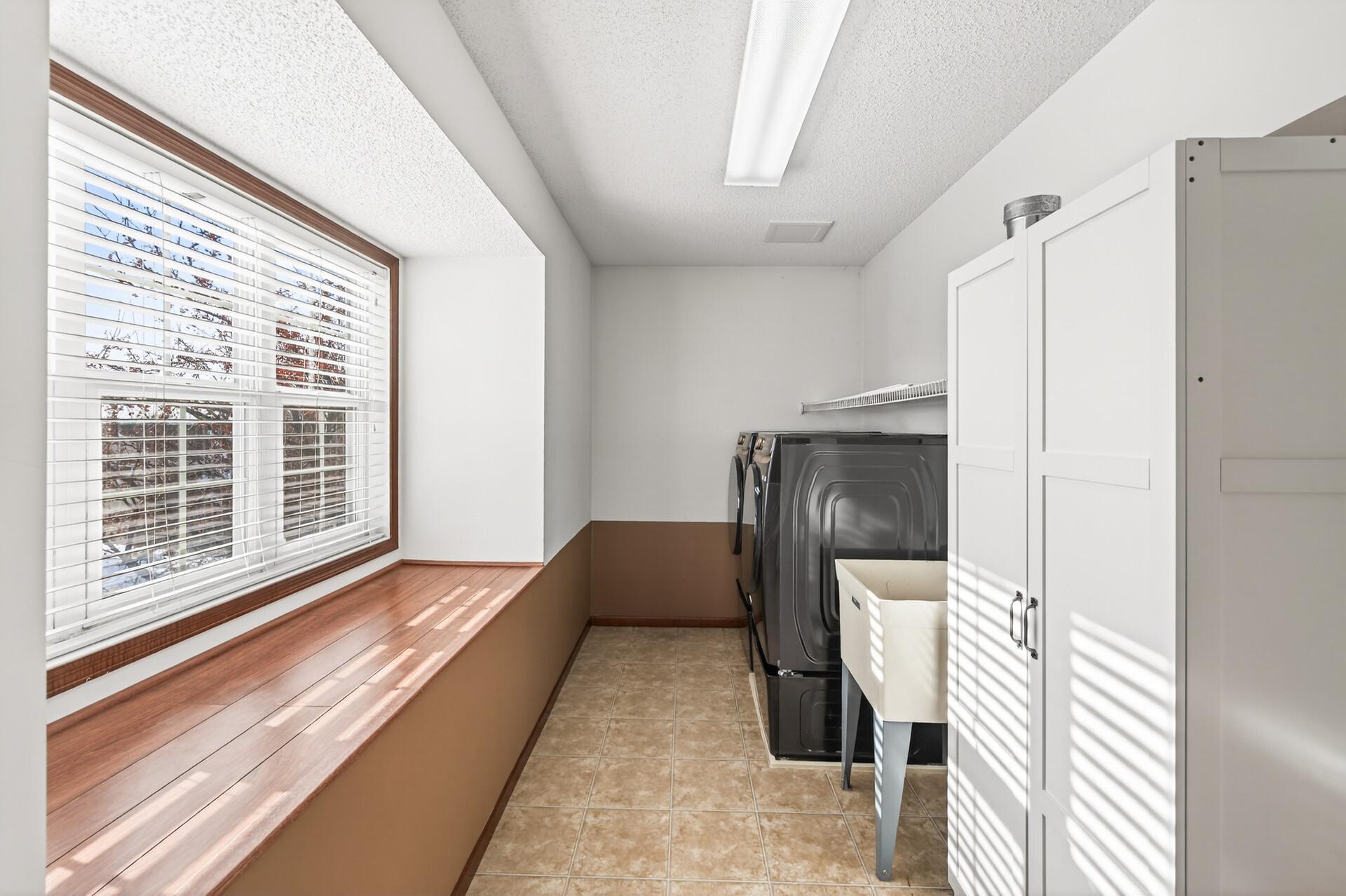 2313 Woodcrest Drive