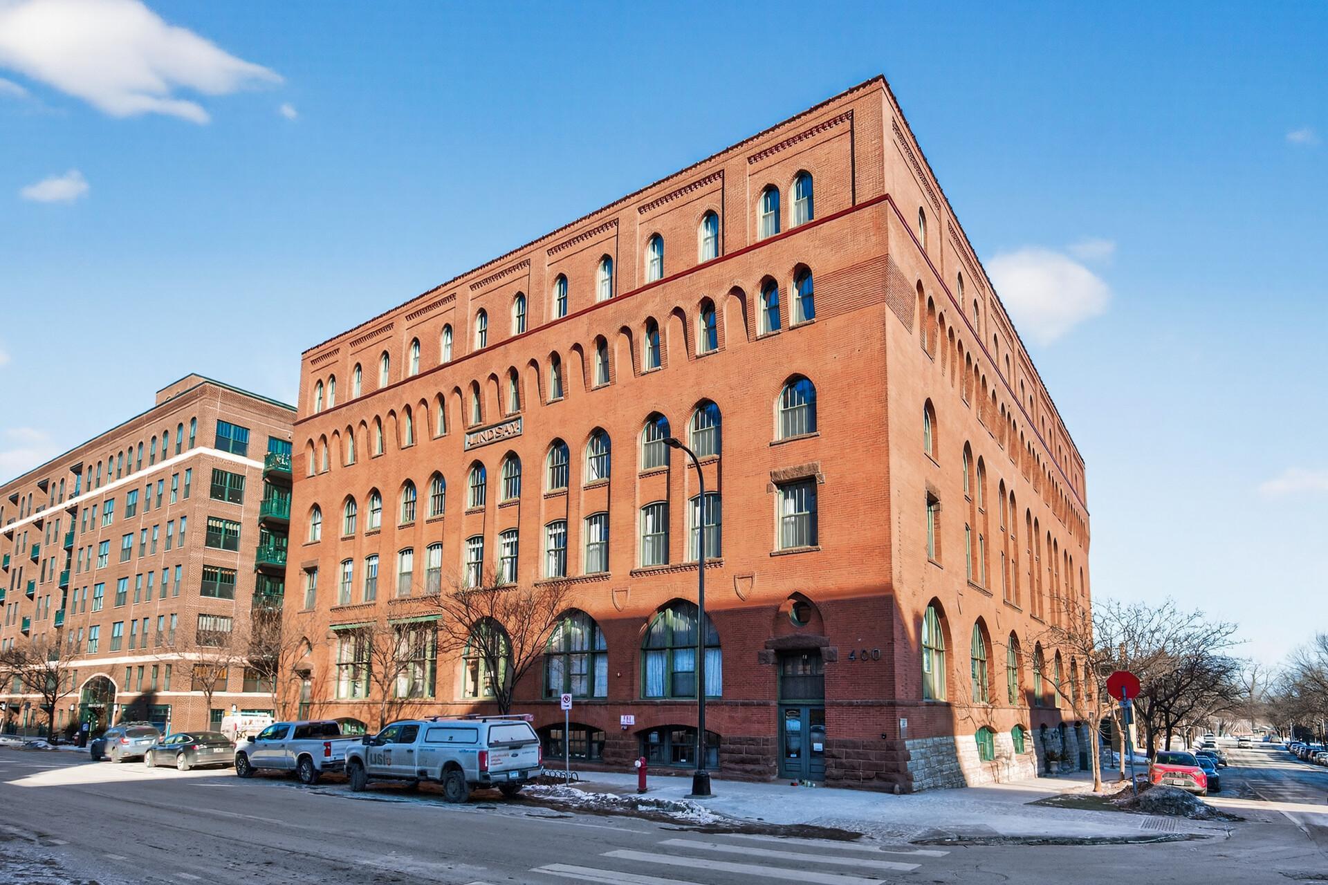 400 N 1st Street Unit: 302