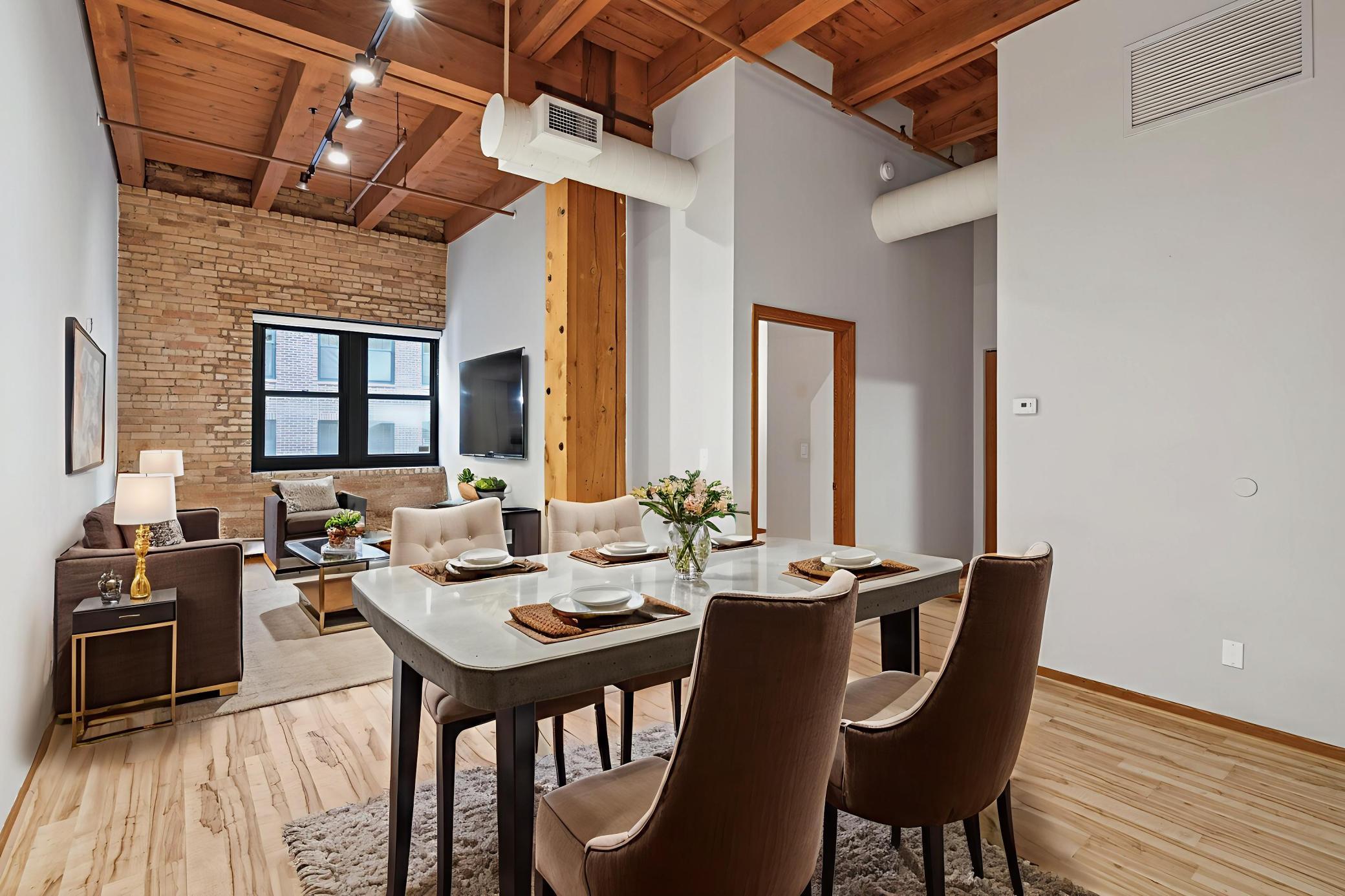 400 N 1st Street Unit: 302