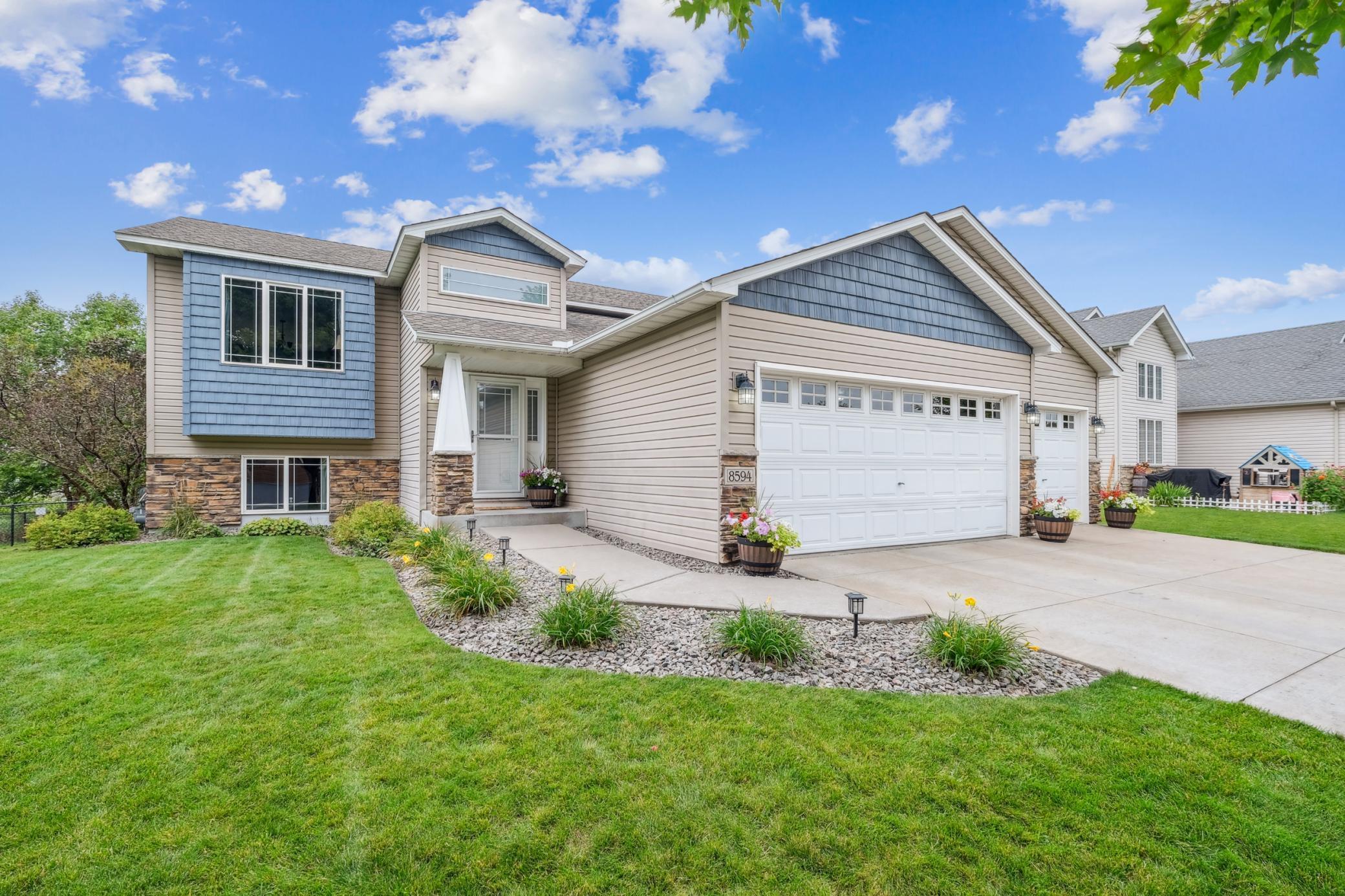 8594 Dunkirk Court NE