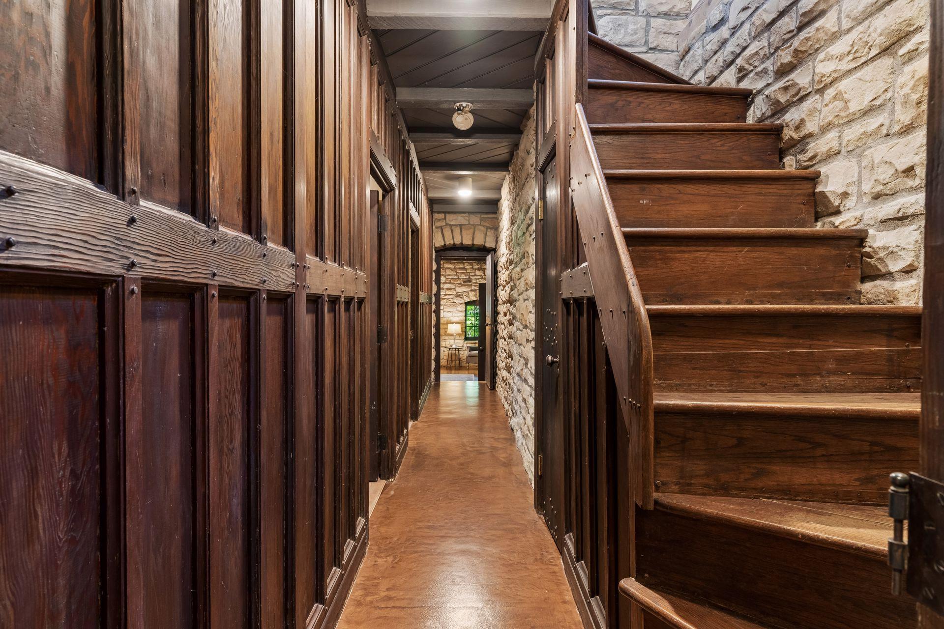 801 Pine Cone Trail
