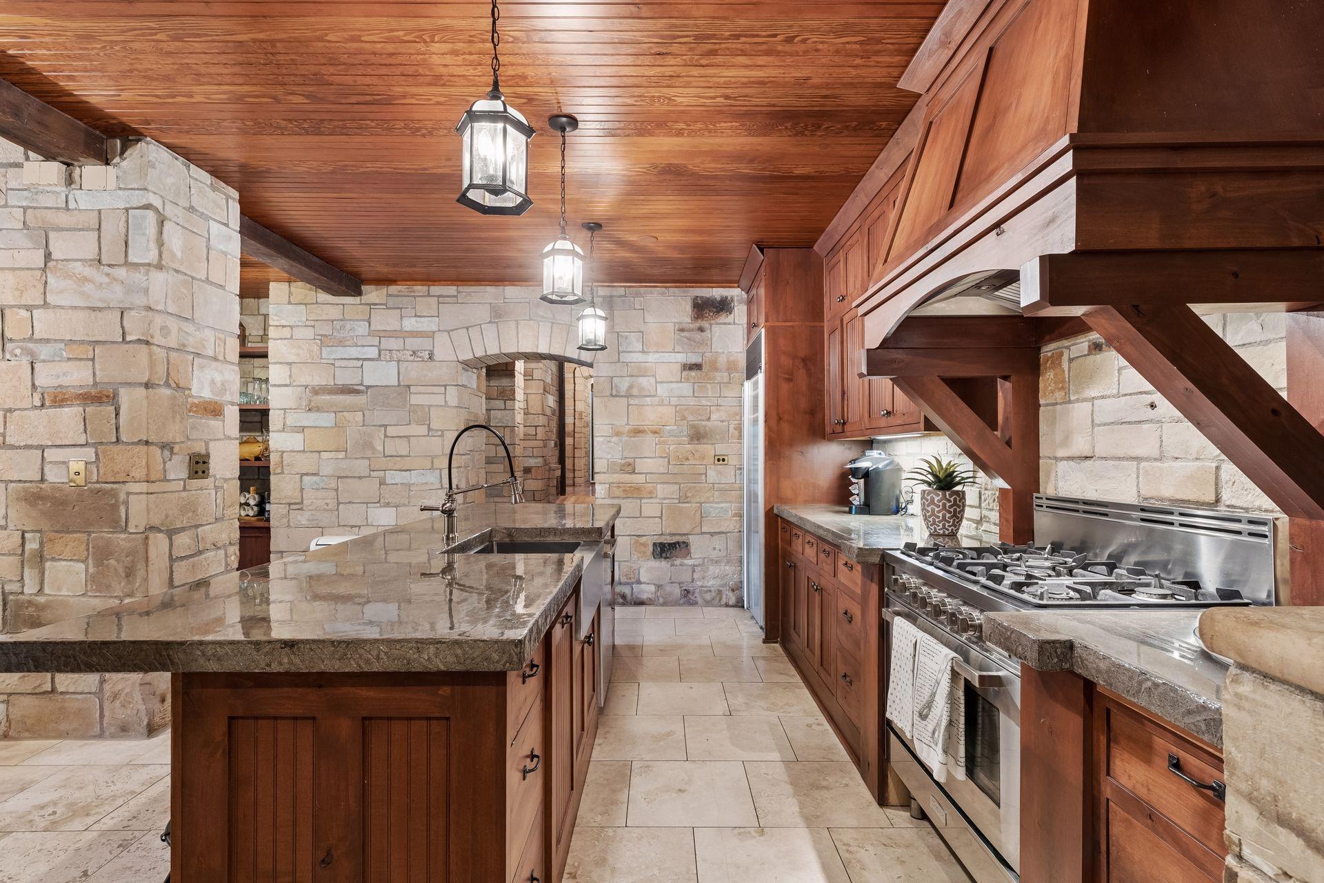 801 Pine Cone Trail